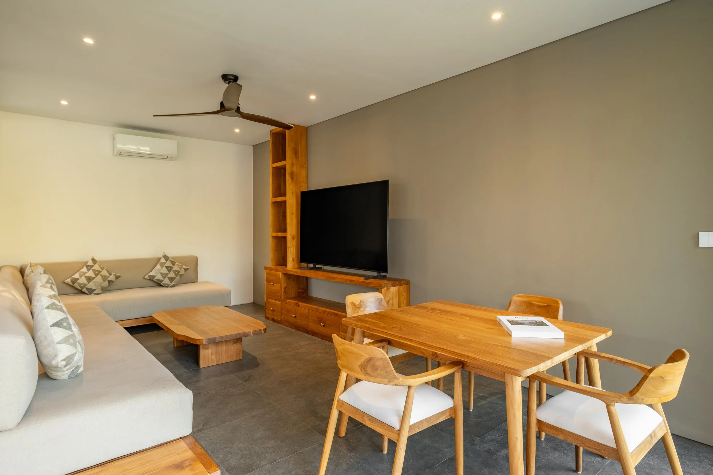 Exotik-sukacita-14_Entertainment Room.jpg