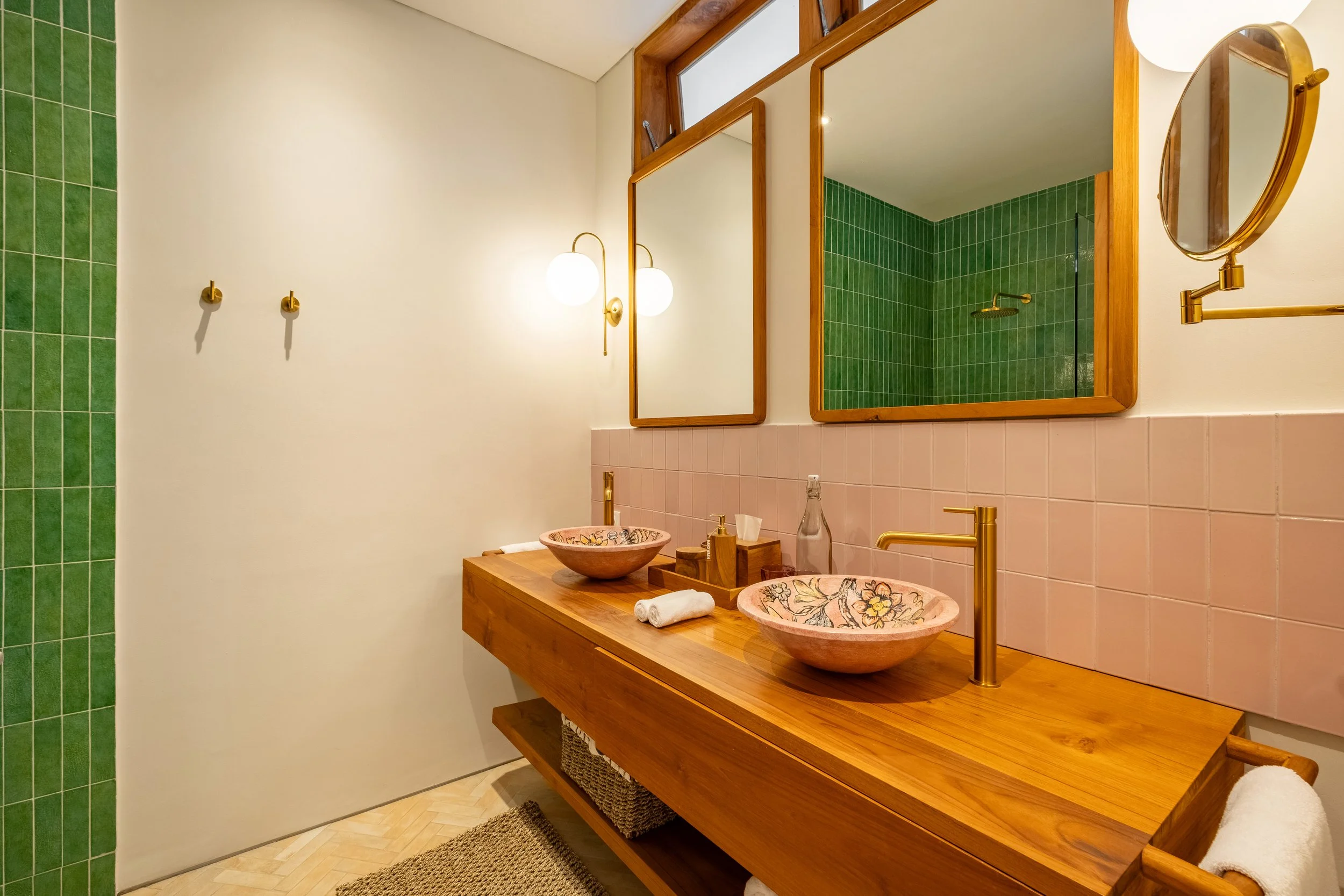 exotik-ananta-damai-26_Bathroom VIP Bedroom.jpg