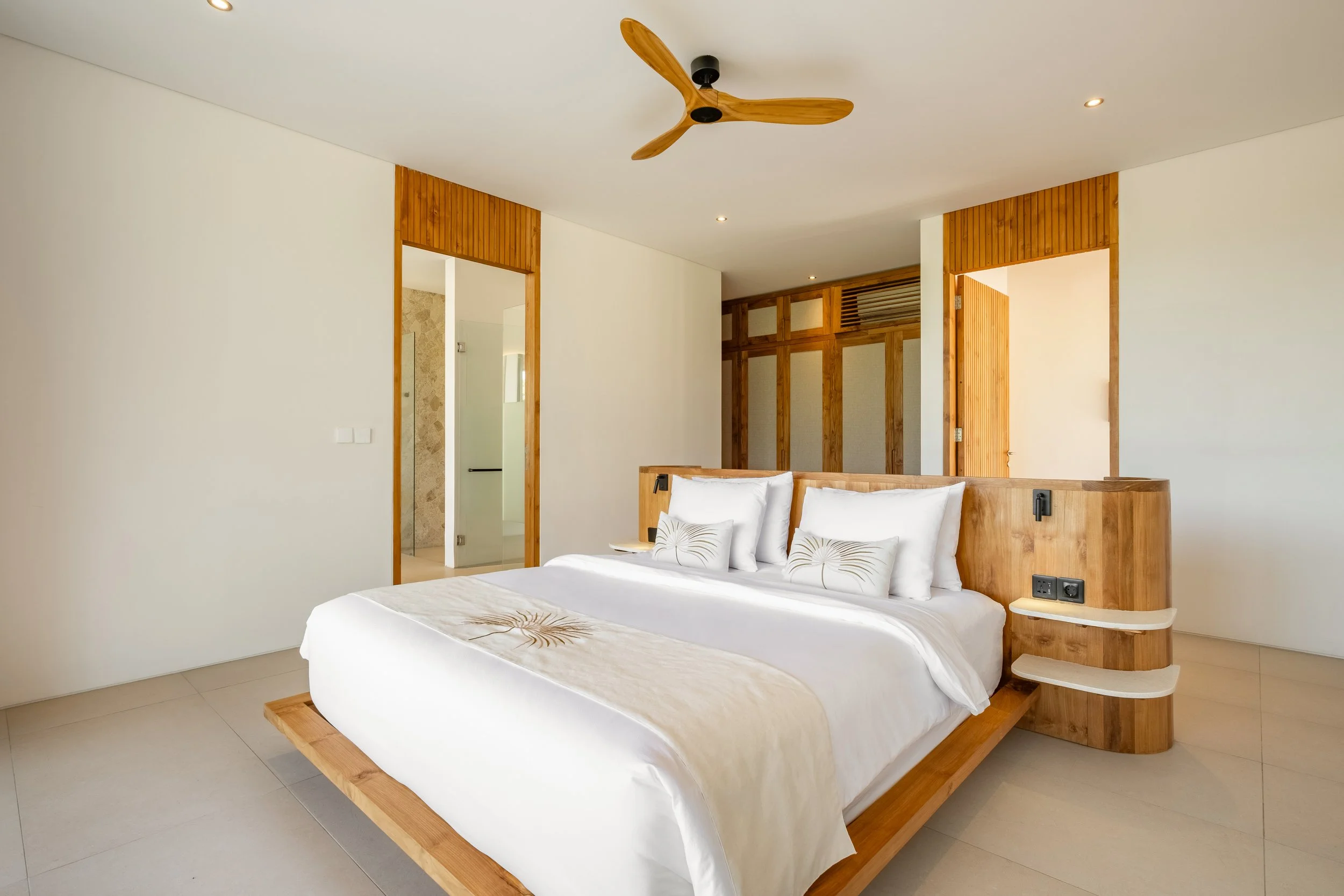 Main Bedroom - Ulu Mimpi Indah.jpg