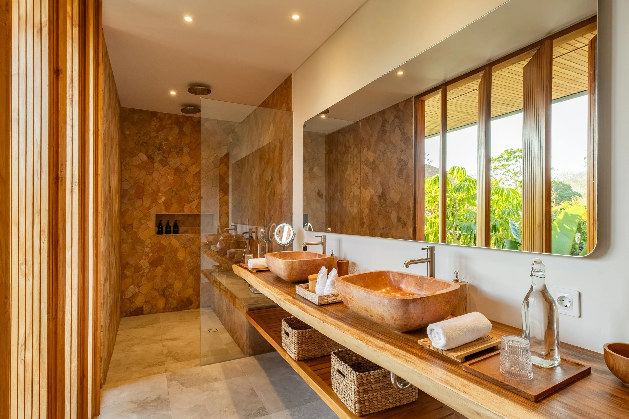 Exotik-sukacita-9_ Bathroom Master Bedroom Teracotta.jpg