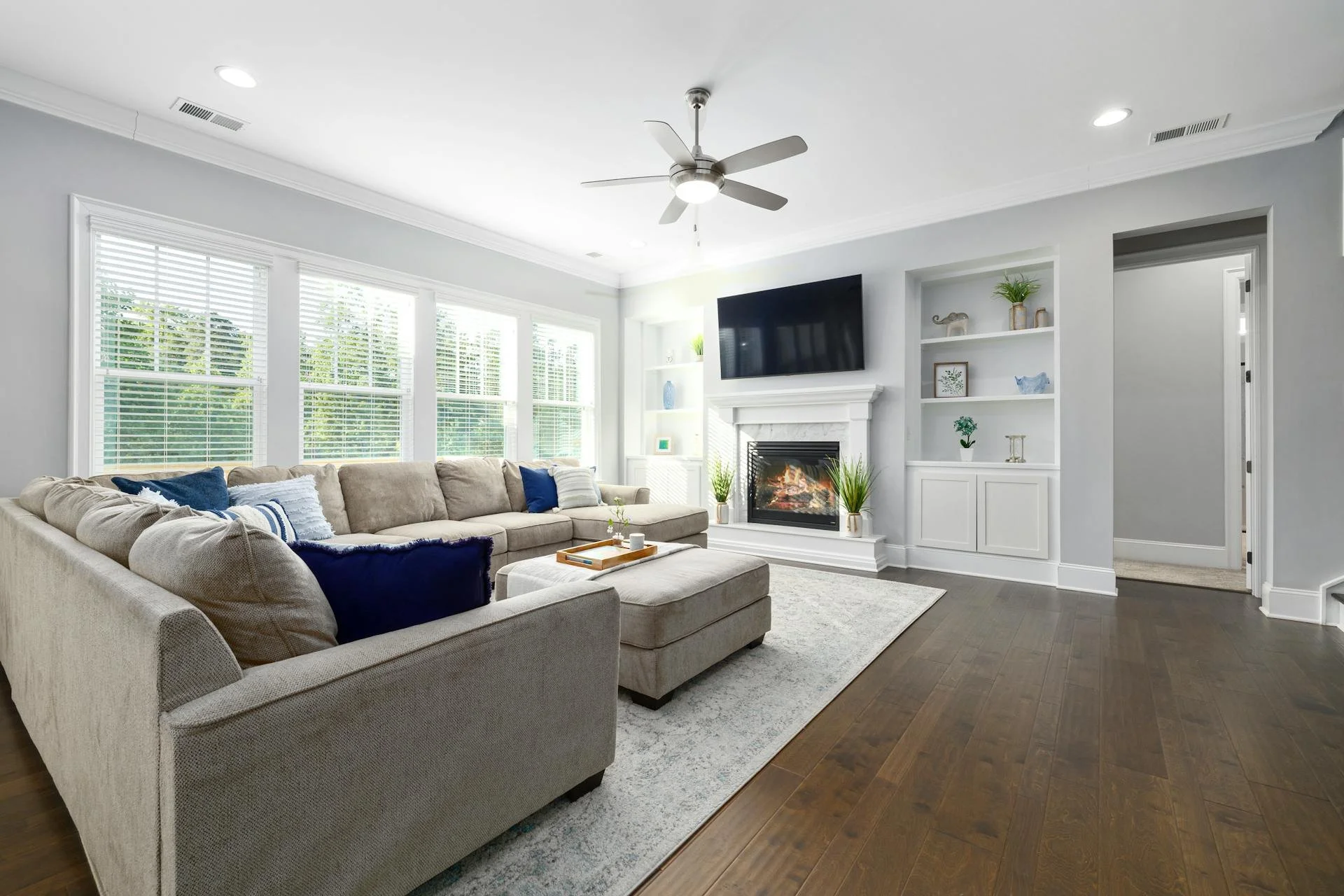 Comfort Without Compromise. Stability Without Stress.
Fully furnished and move-in ready

Professionally maintained interiors

Clean, modern residential layouts

Designed for comfort