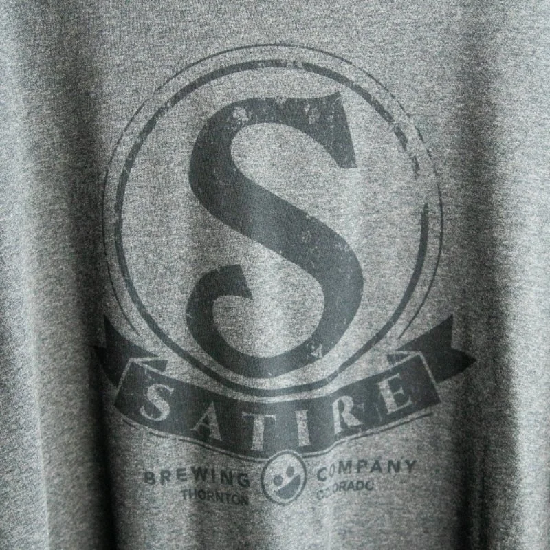 Logo Longsleeve.jpg