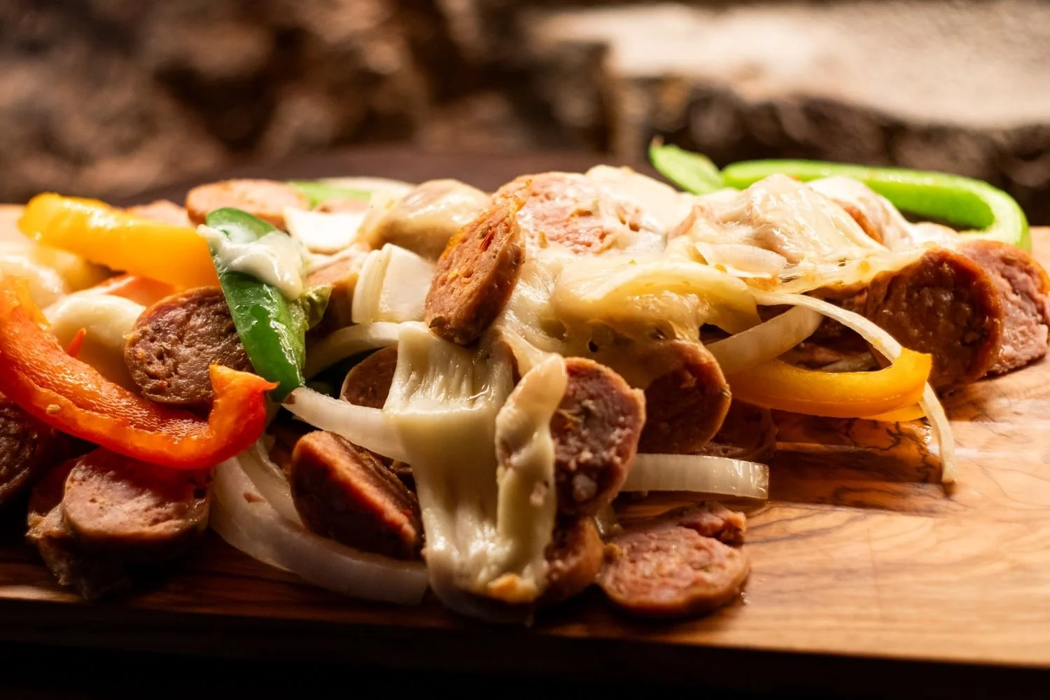 CHEATERS-CUT-SAUSAGE-VEGETABLES-02.jpg