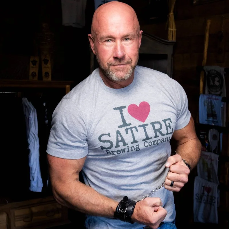 I Love Satire T-Shirt(5).jpg