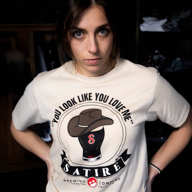 Love Me T-Shirt(3).jpg