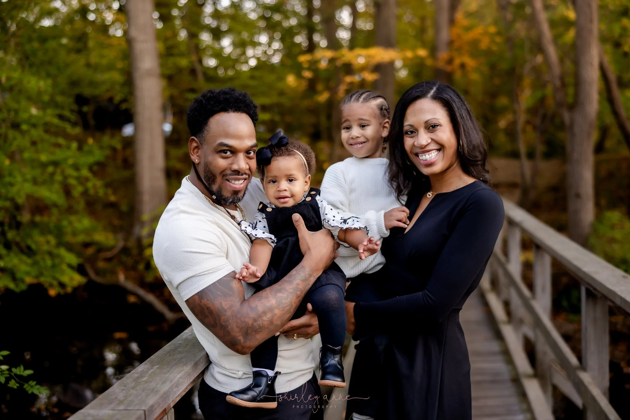 5 Beautiful Places for Family Photos in the Metrowest and Greater Merrimack Valley