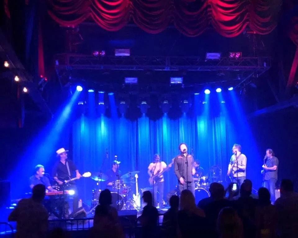 Missing Pieces (Scrapomatic/Greyhound)