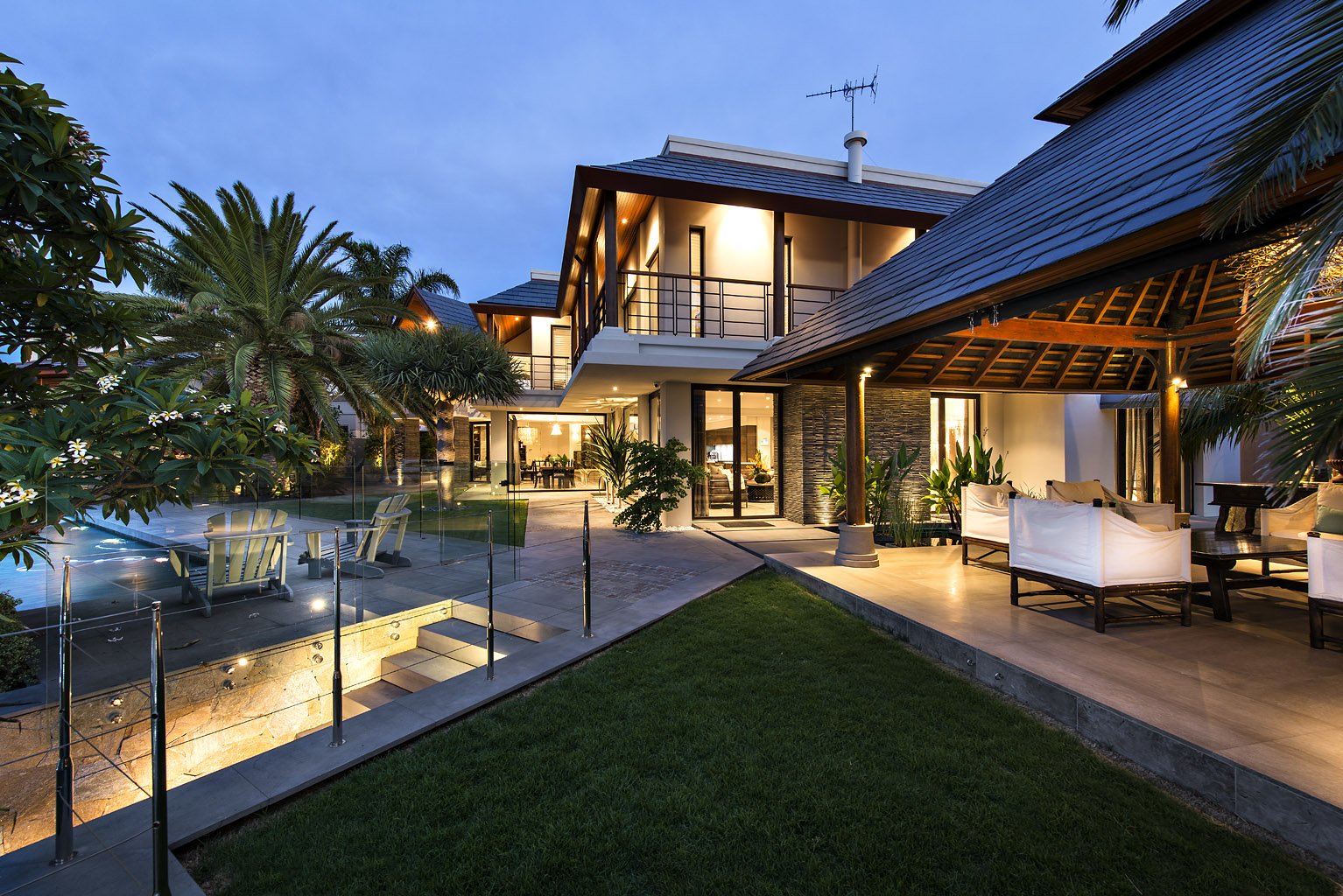 Perie Banou Place [residential]