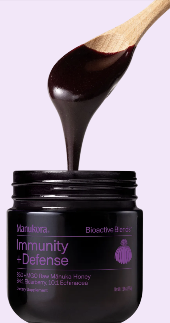 Manukora jar with spoon.png