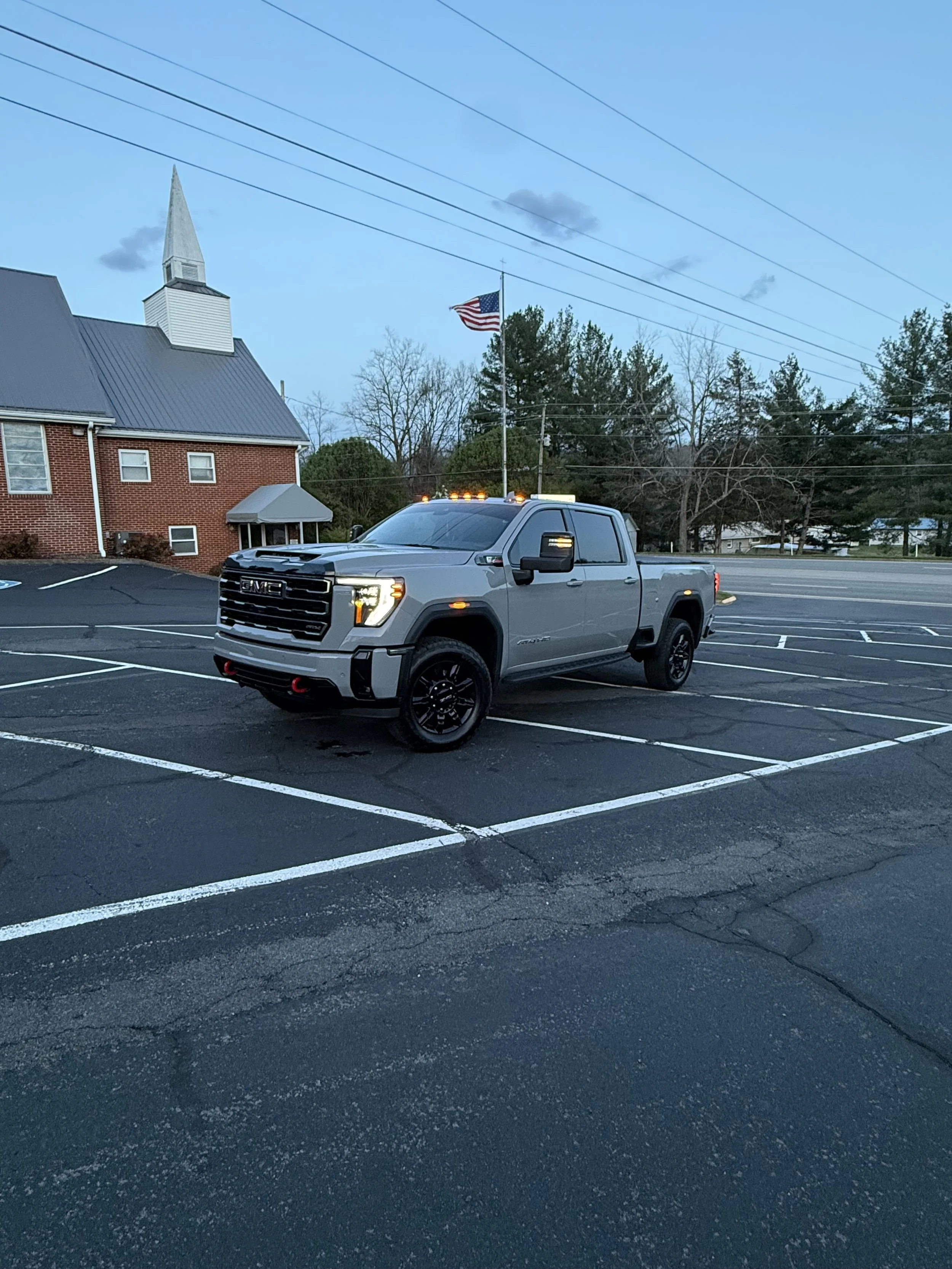 2025 GMC AT4