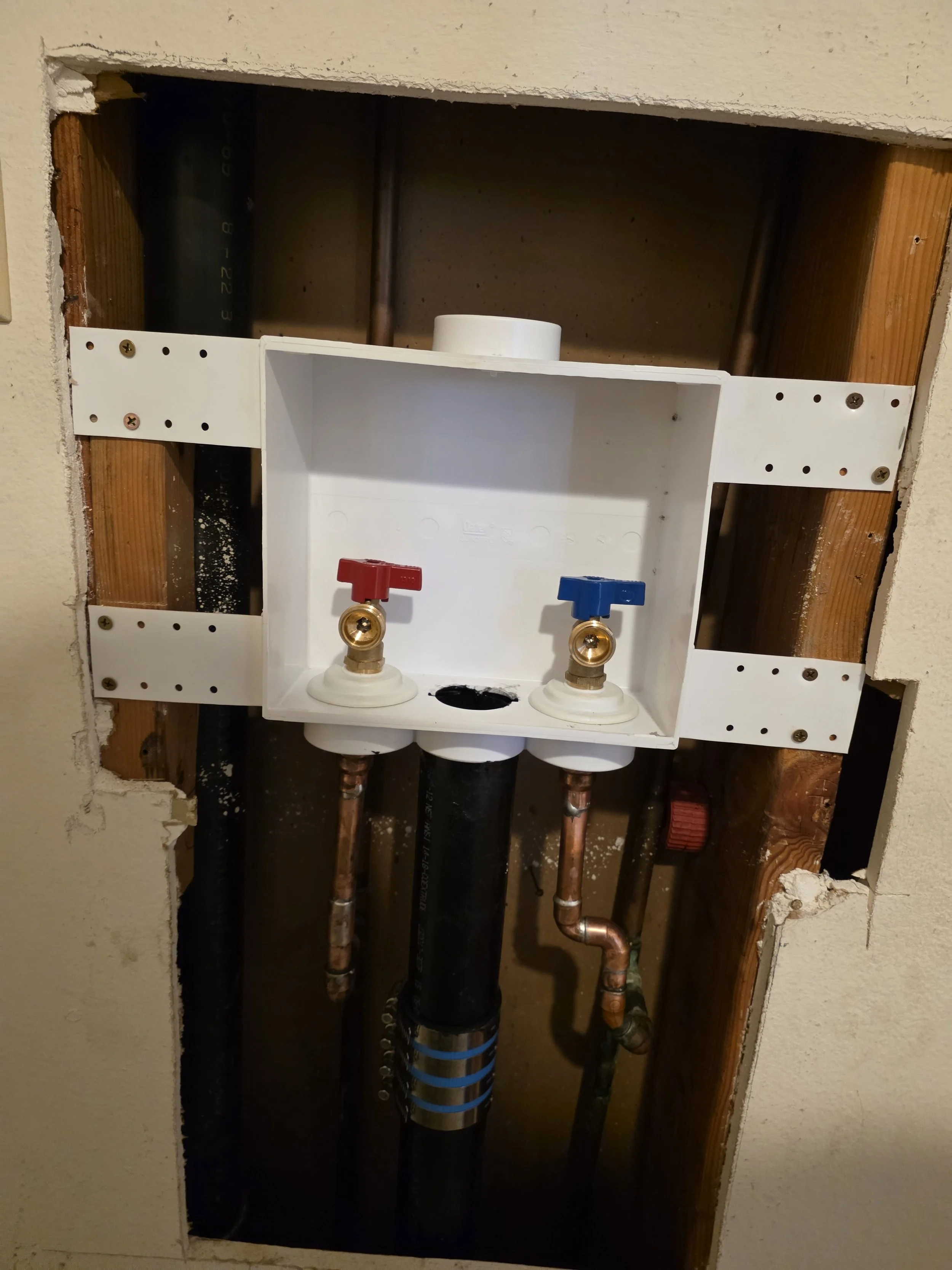 Laundry box plumbing repair with new copper water lines San Diego