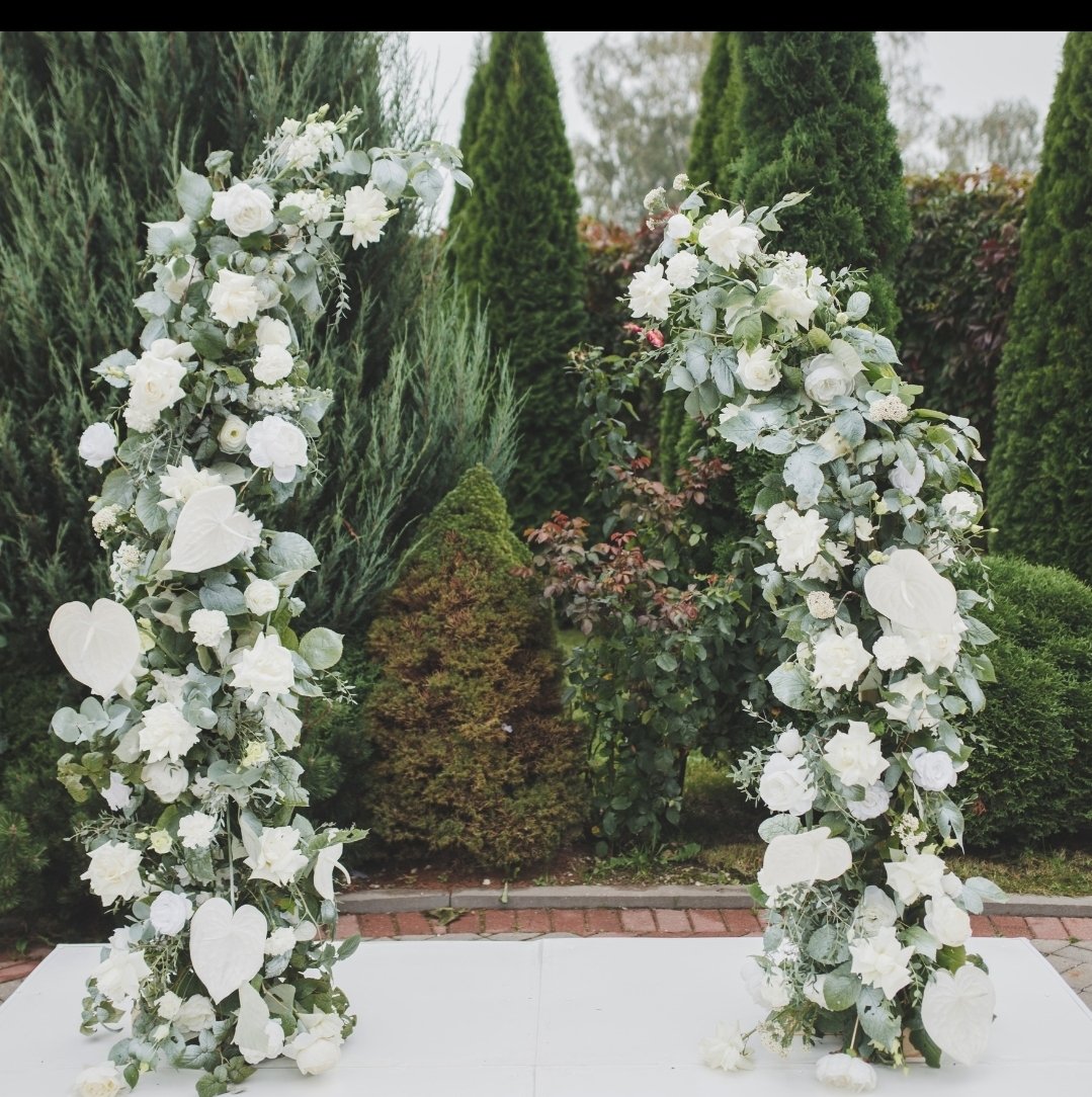 Floral Backdrop Stand