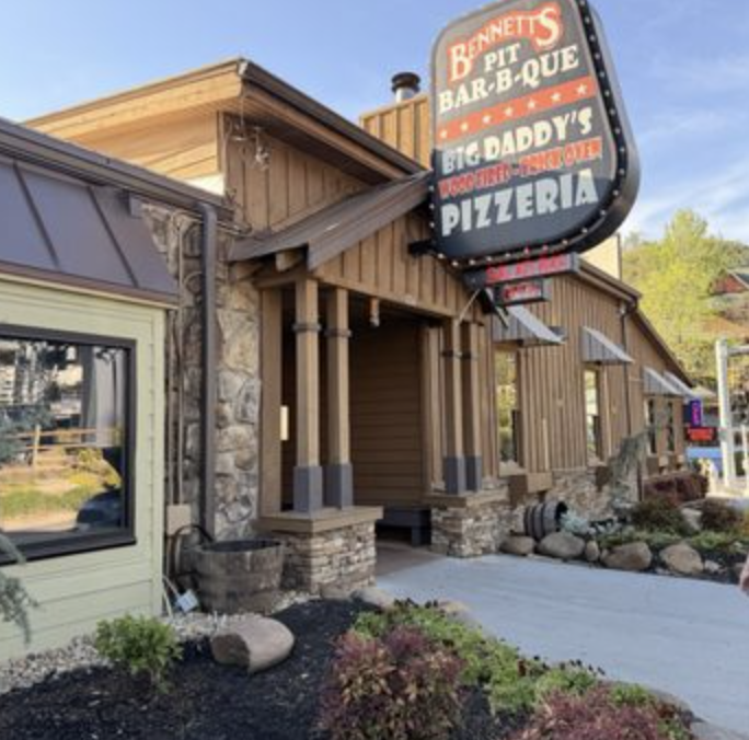 Bennett's Pit Bar-B-Que