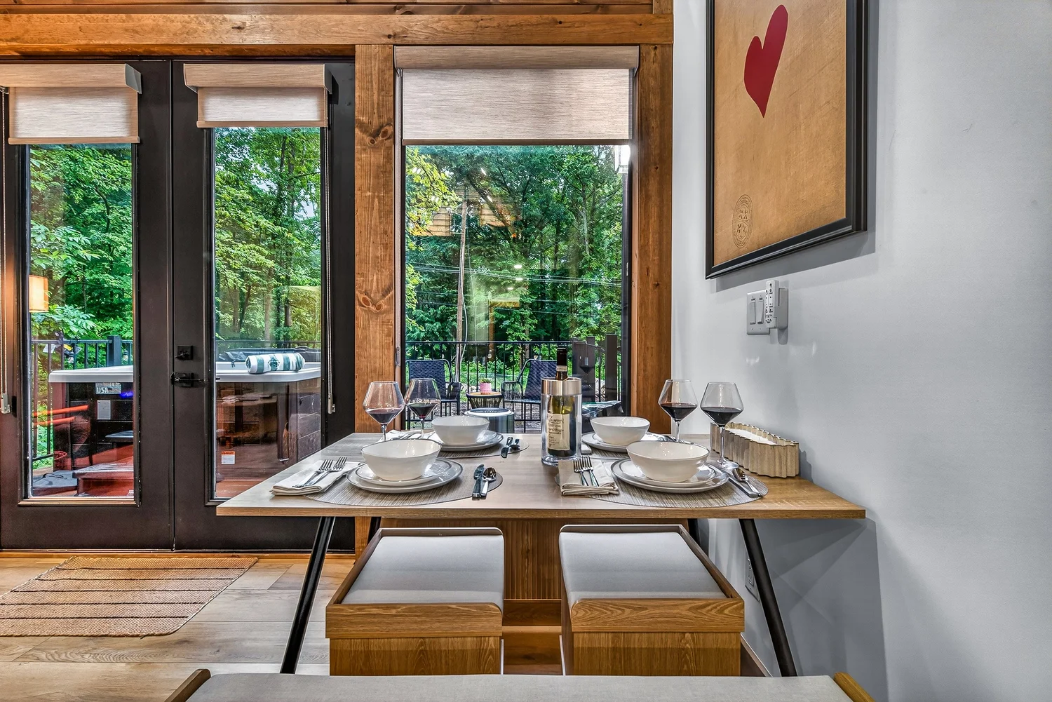 The Bluebird — living & dining photo 9
