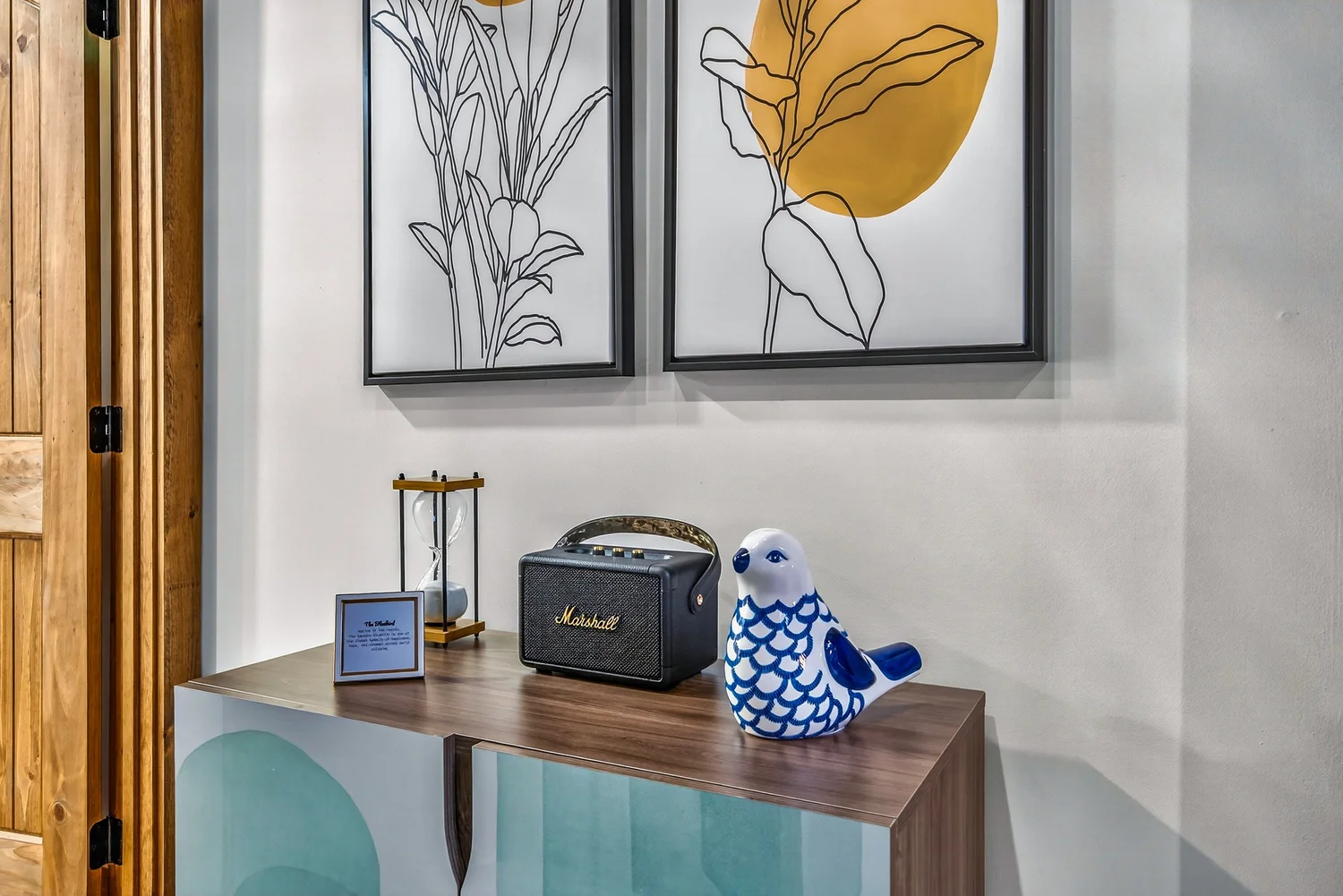 The Bluebird — living & dining photo 11