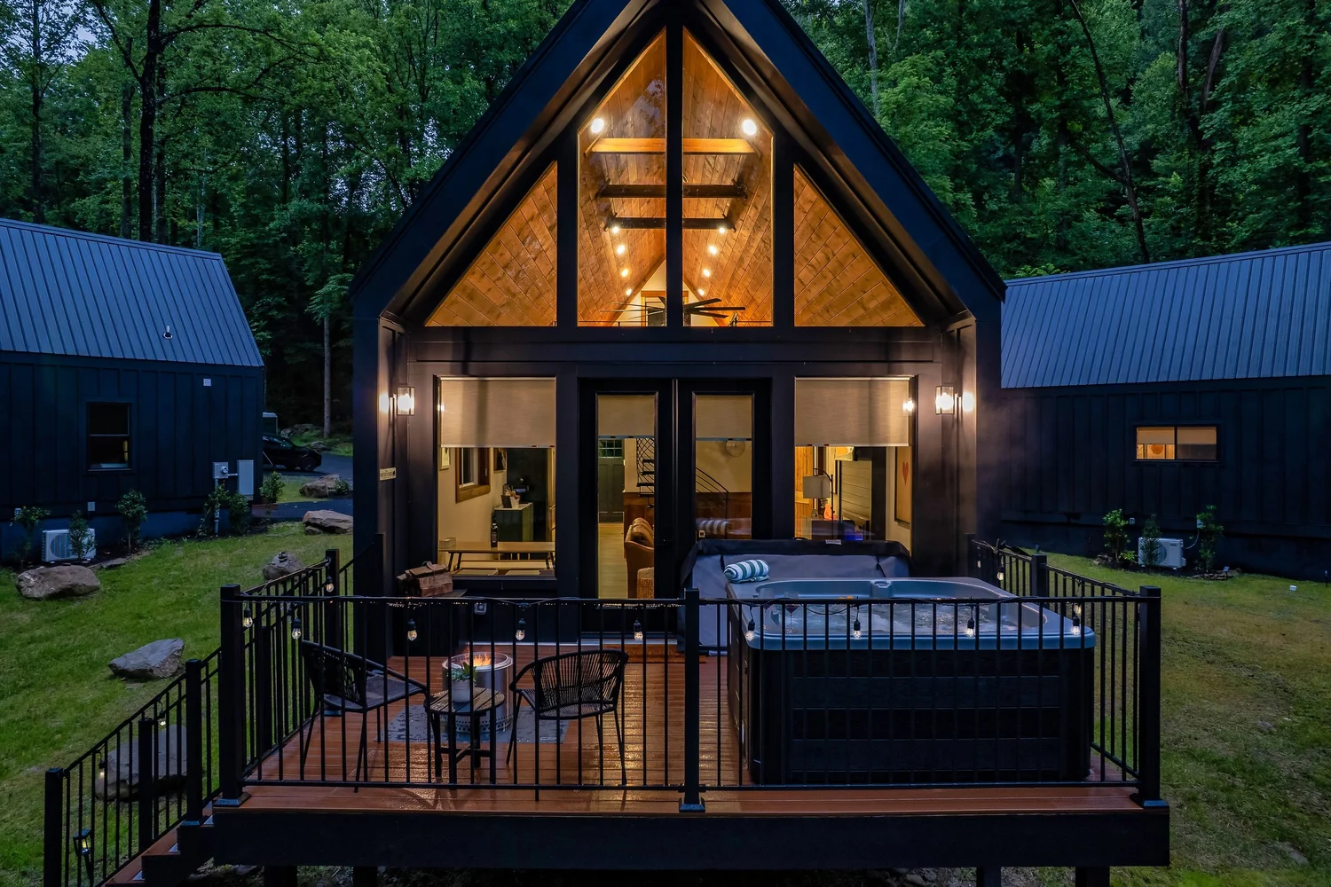 The Finch — firepit & grounds photo 1
