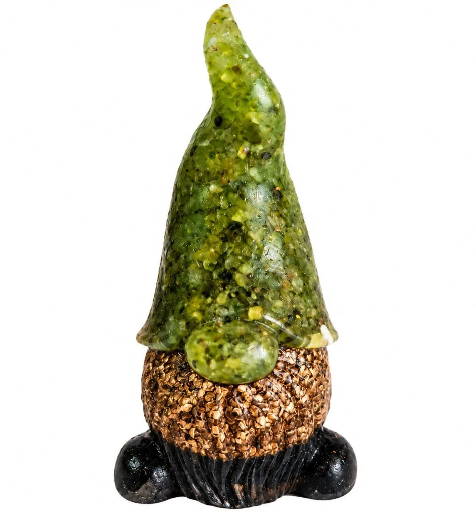 gnome med Peridot.jpg