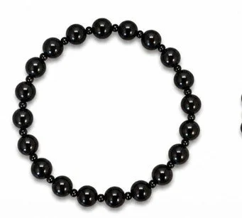 bracelet shung beads w bead spacers.jpg