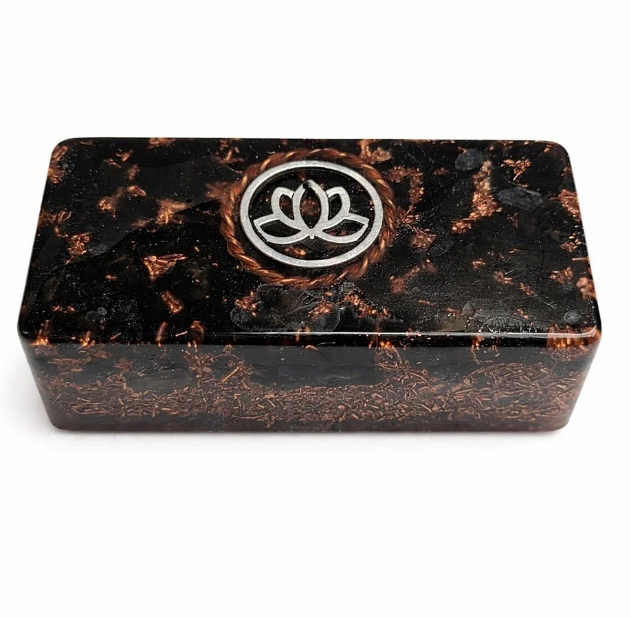 Black patterned Orgonite Pod.jpg