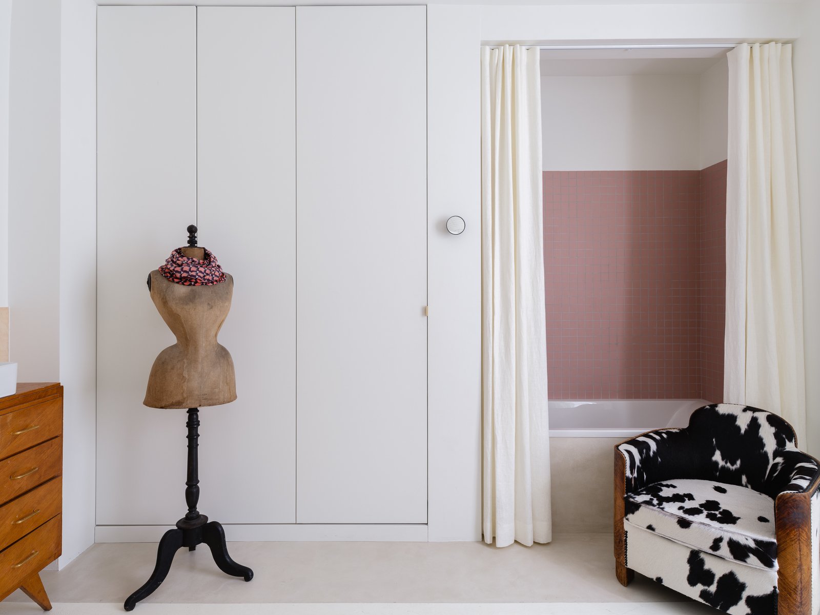 49 chambre parentale 1 guilaine d'harcourt.jpg