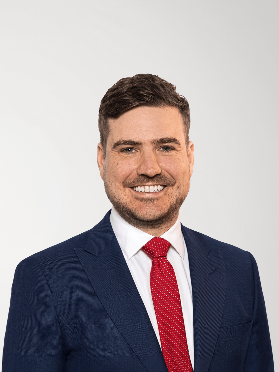 Photograph of Andrew Theaker, Lead Consultant at 9Yards Consulting.
