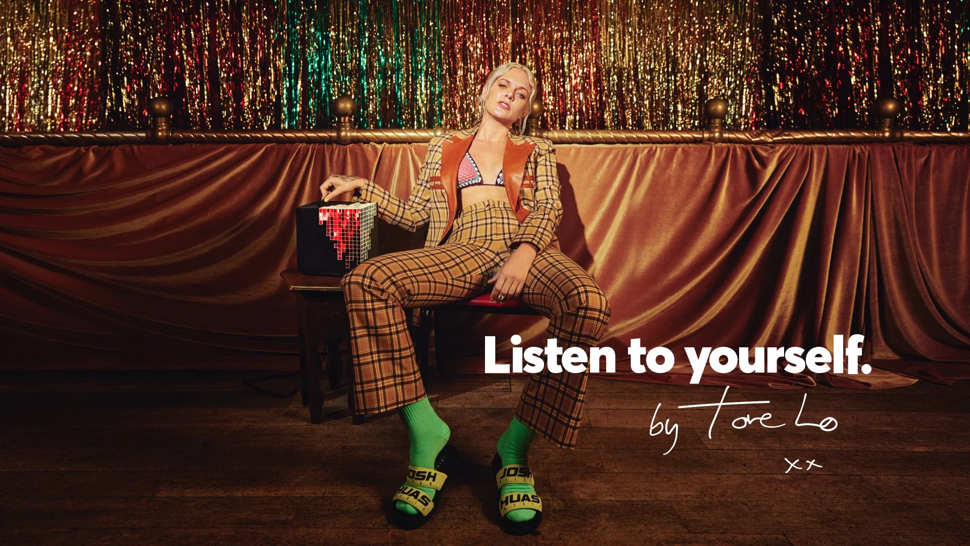 Urbanears_LTY_ToveLo_Lockup_2_16_9.jpg