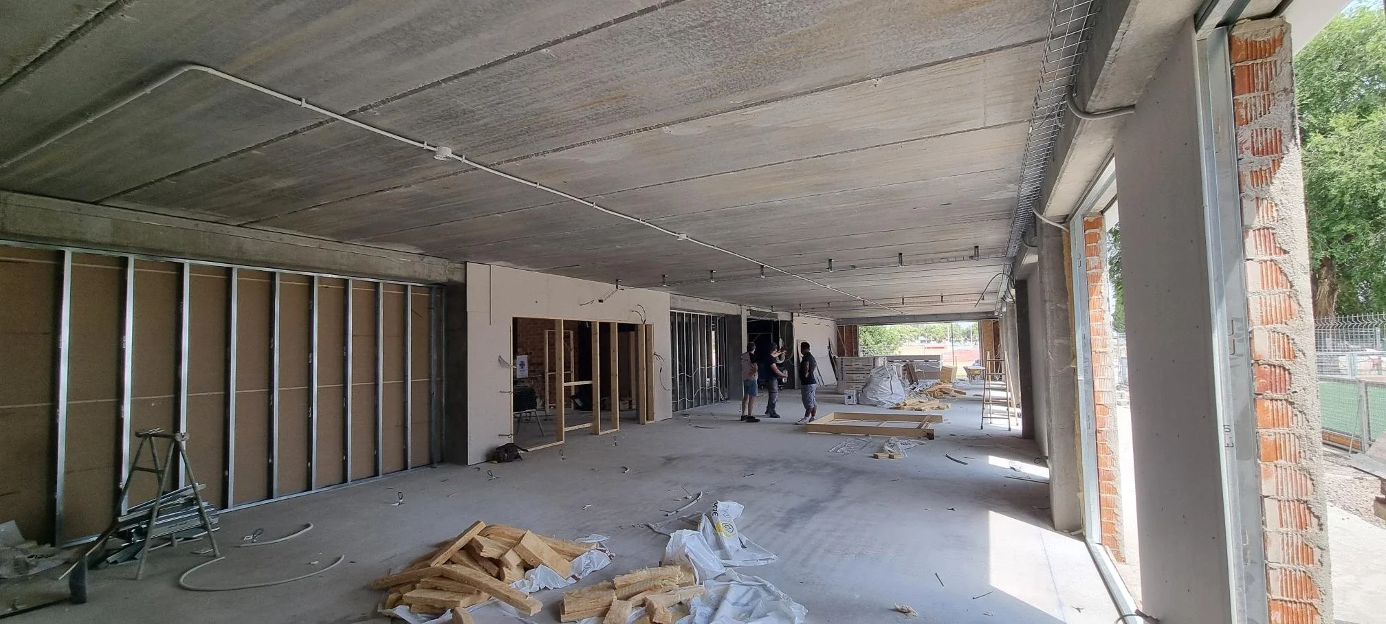 Uvic interior estructura.jpg