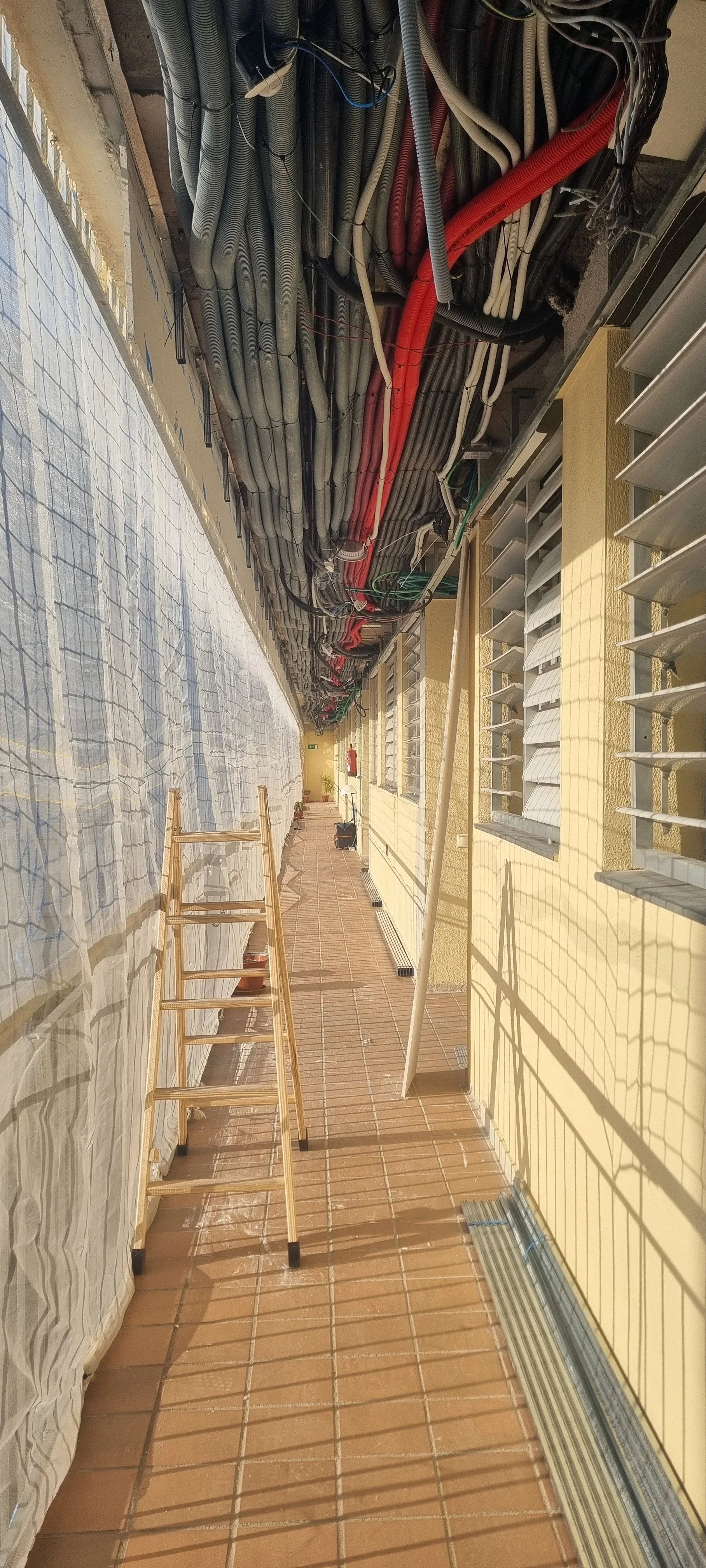 Obra sin estructura Calle Pinzon  12 barcelona.jpg