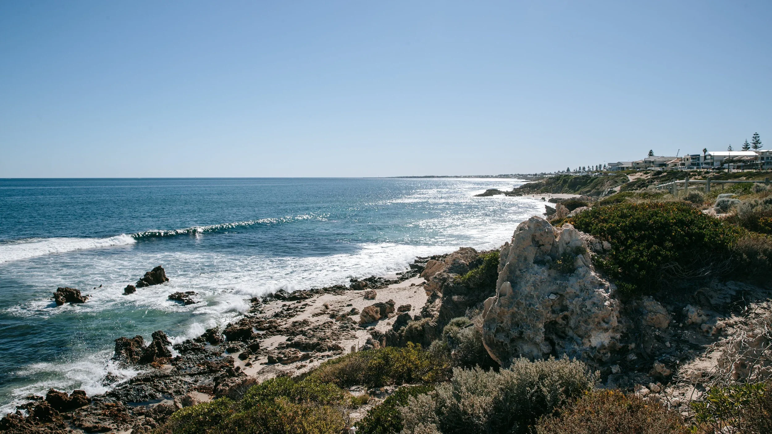 The Small Beach (2022, short story)