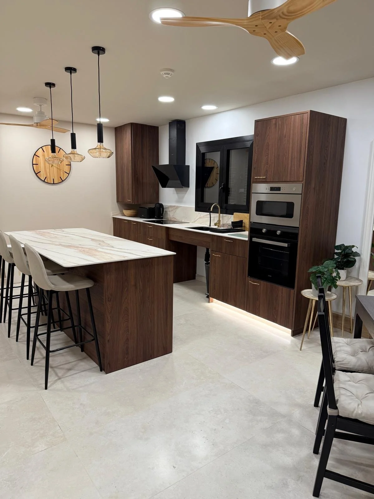 Holiday home accessible kitchen