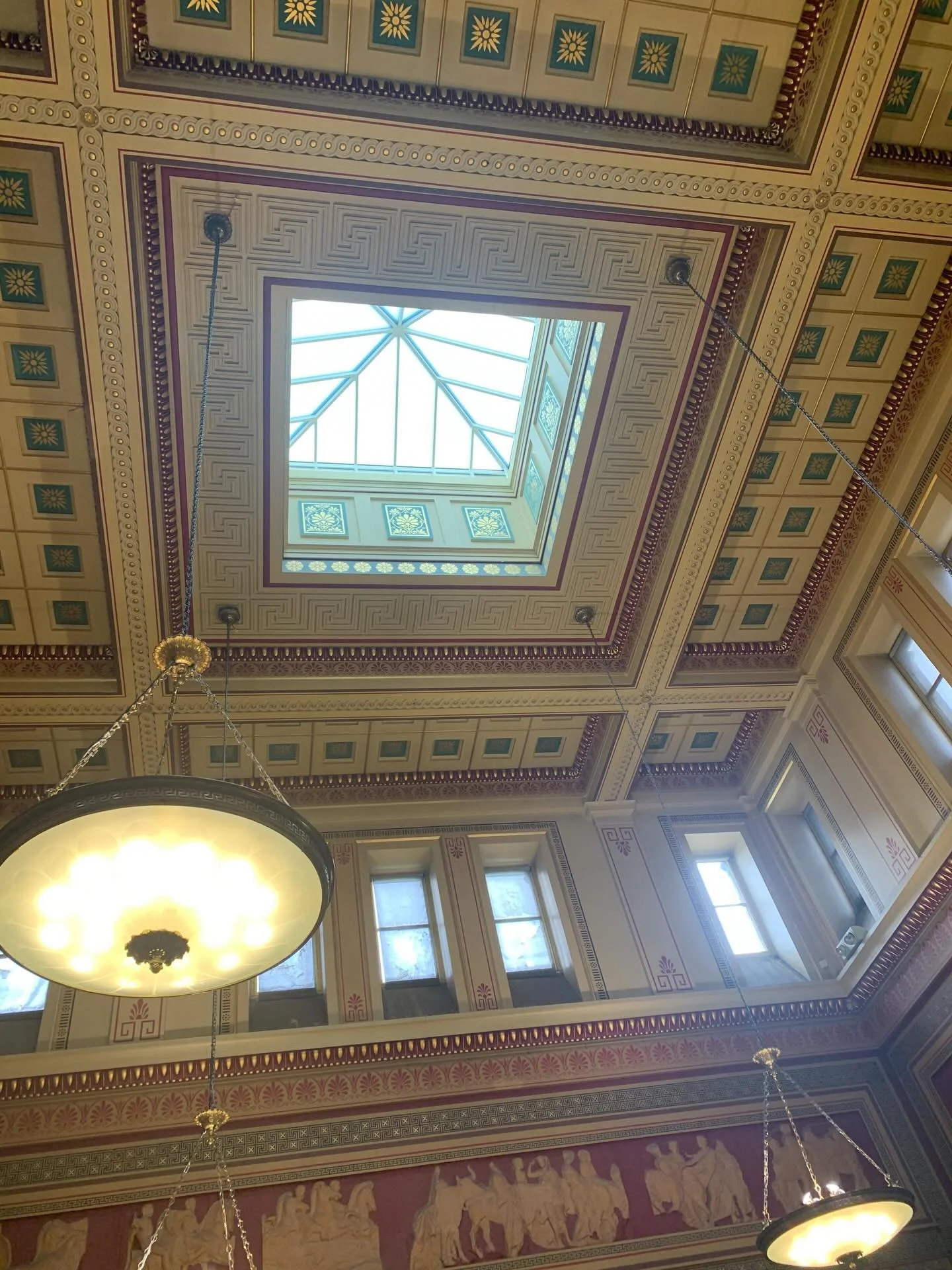 A lovely Mother&rsquo;s Day out with my daughter today. Including an inspiring visit to the Manchester Art Gallery @mcrartgallery . Here are some of my favourite highlights 🖼️🎨😍