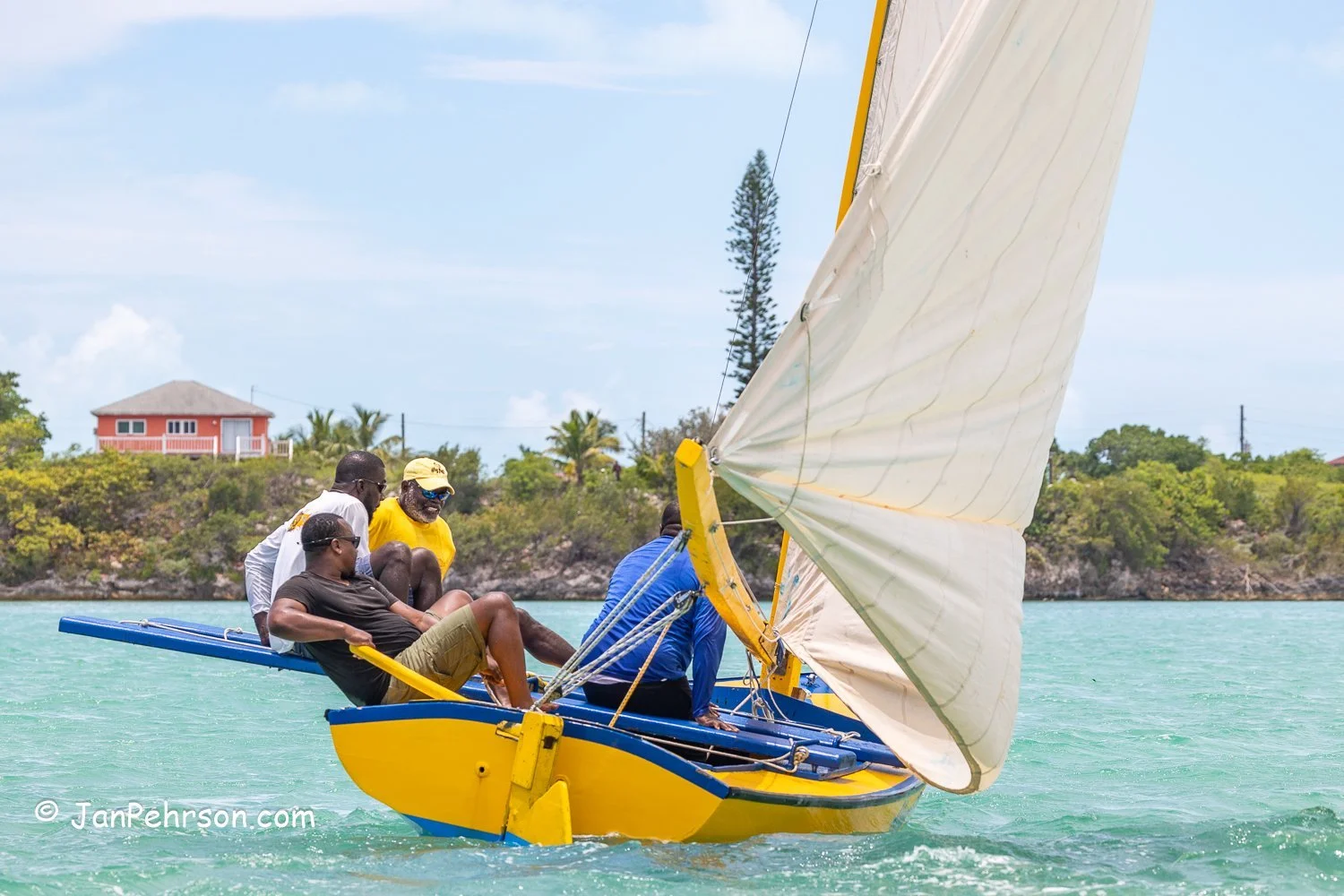 Sloop Hog Tusk ... 2023_05_27 Barraterre Regatta 0101