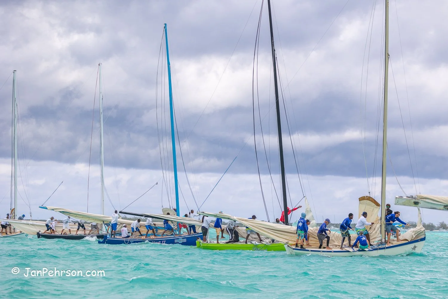 April 2023, George Town, Bahamas, National Family Island Regatta, B-Class, Start