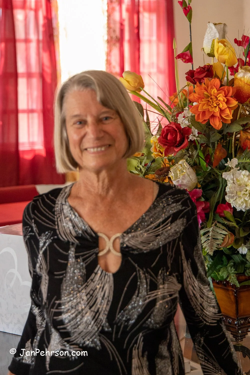 Marriage of Nioshi Rolle and Perron Rhodriquez, February 15, 2020, Southside Christian International Church, Carmichael Road, Nassau, New Providence, The Bahamas -- Jan Pehrson, Photographer