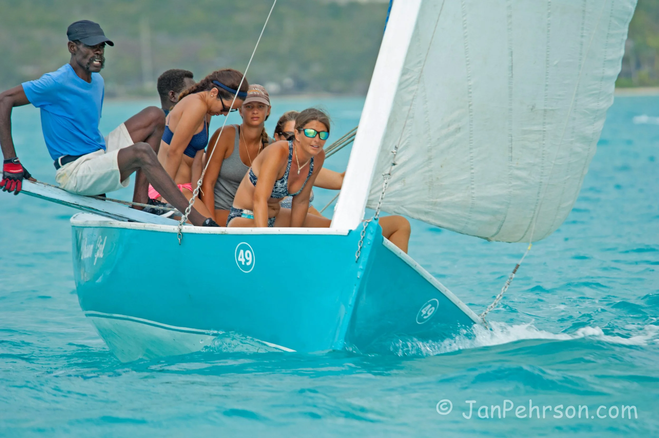 April 2017, Georgetown, Exuma, Bahamas, National Family Island Regatta, Day 1, Class C, Dream Girl, David Rolle, Exuma (0025)