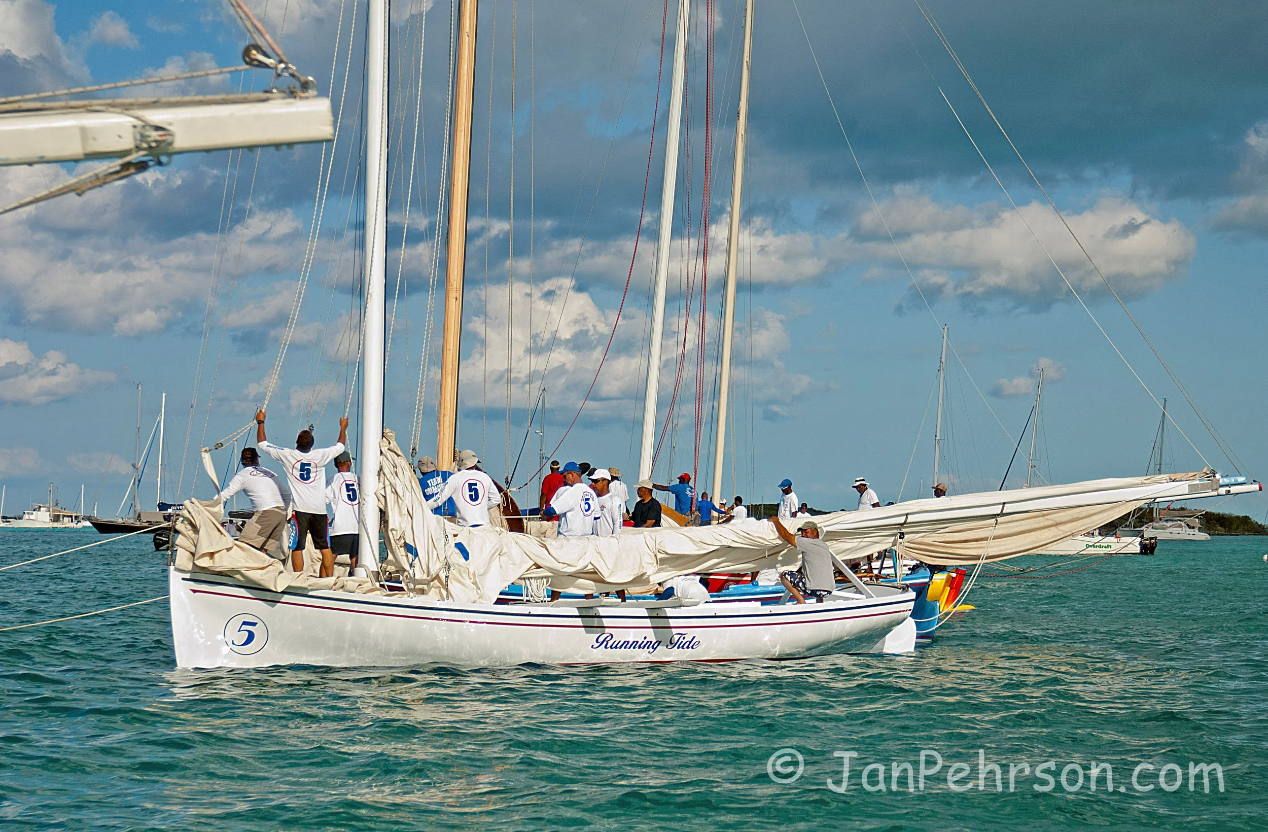 National Family Island Regatta of the Bahamas 2014 - Bahamian Racing Sloop Class A (0817)