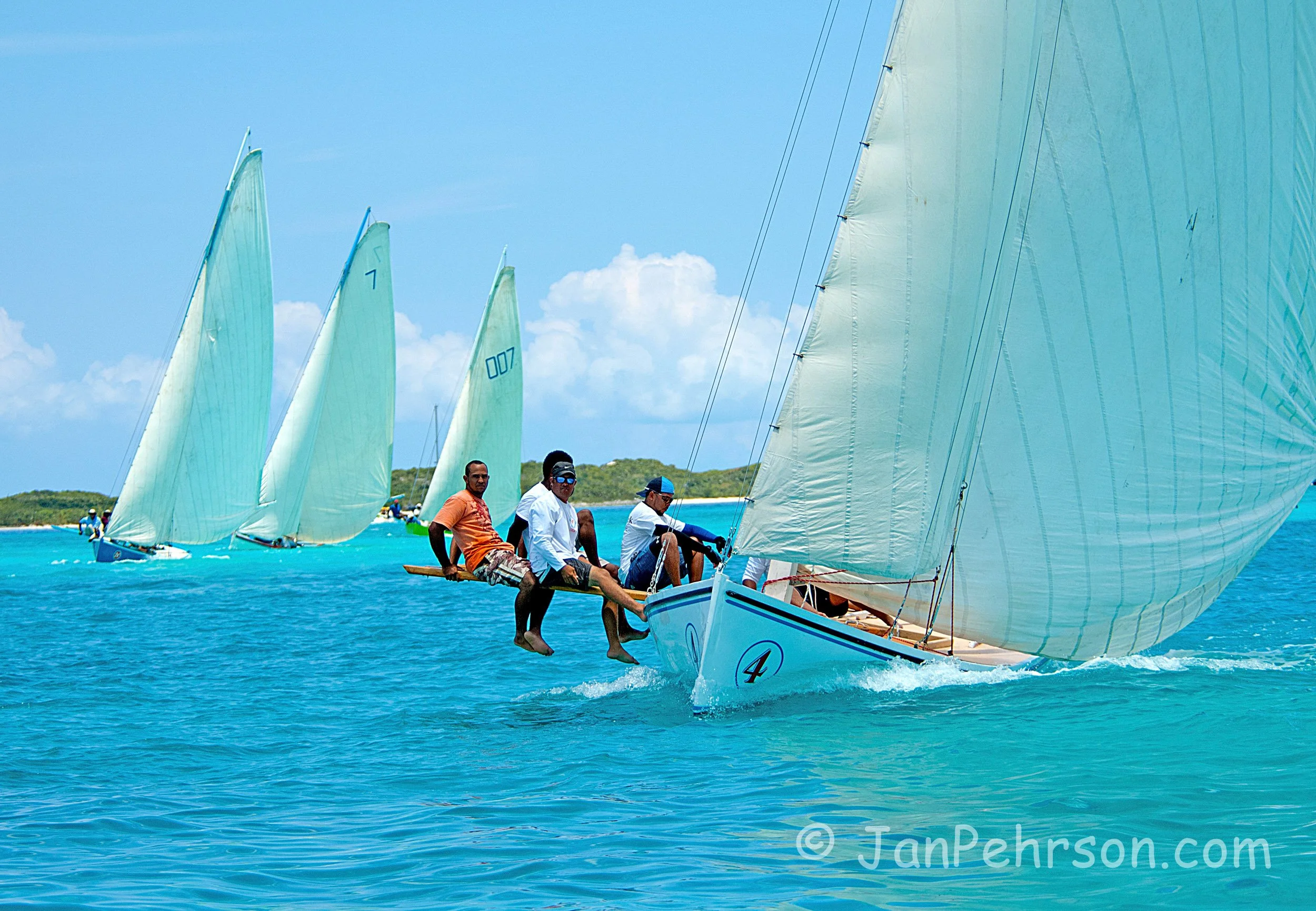 National Family Island Regatta of the Bahamas 2014 - Bahamian Racing Sloop Class B (0397)