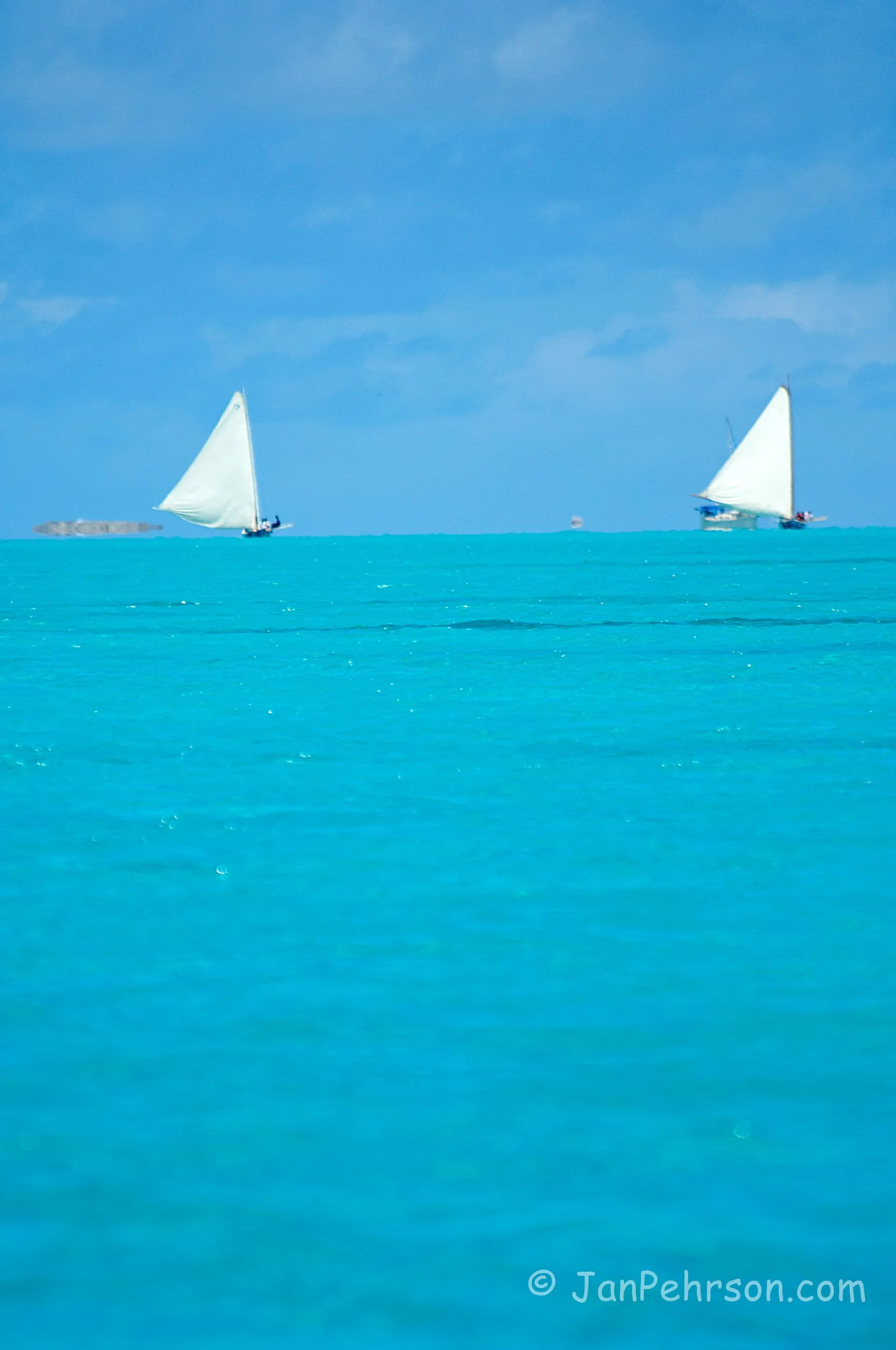 National Family Island Regatta of the Bahamas 2014 - C Class Bahamian Boats at practice (0118)