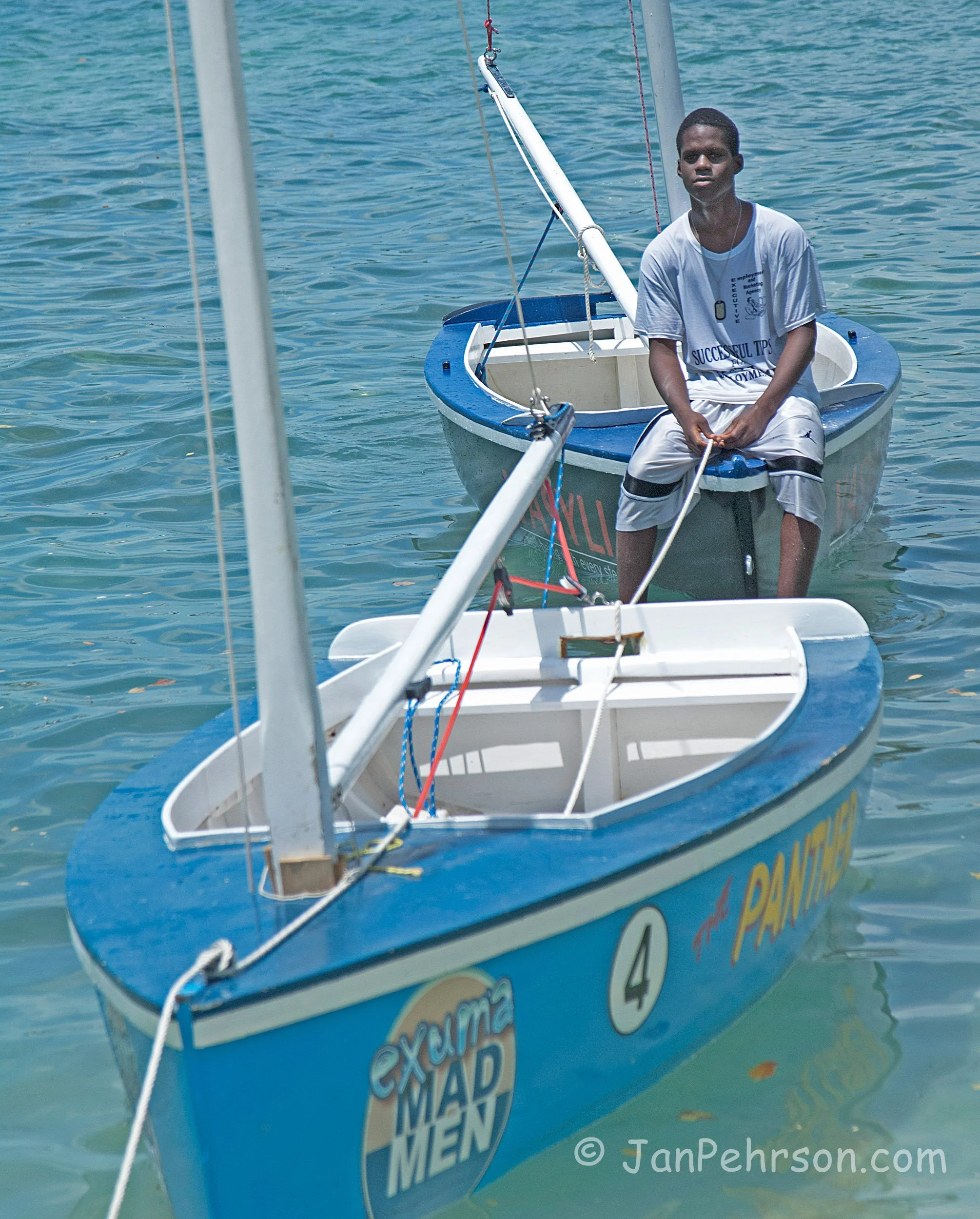 National Family Island Regatta of the Bahamas 2014 - George Town Exhumas Juniors program, hanging out with E Class Bahamian Racing Dinghies  (0073)