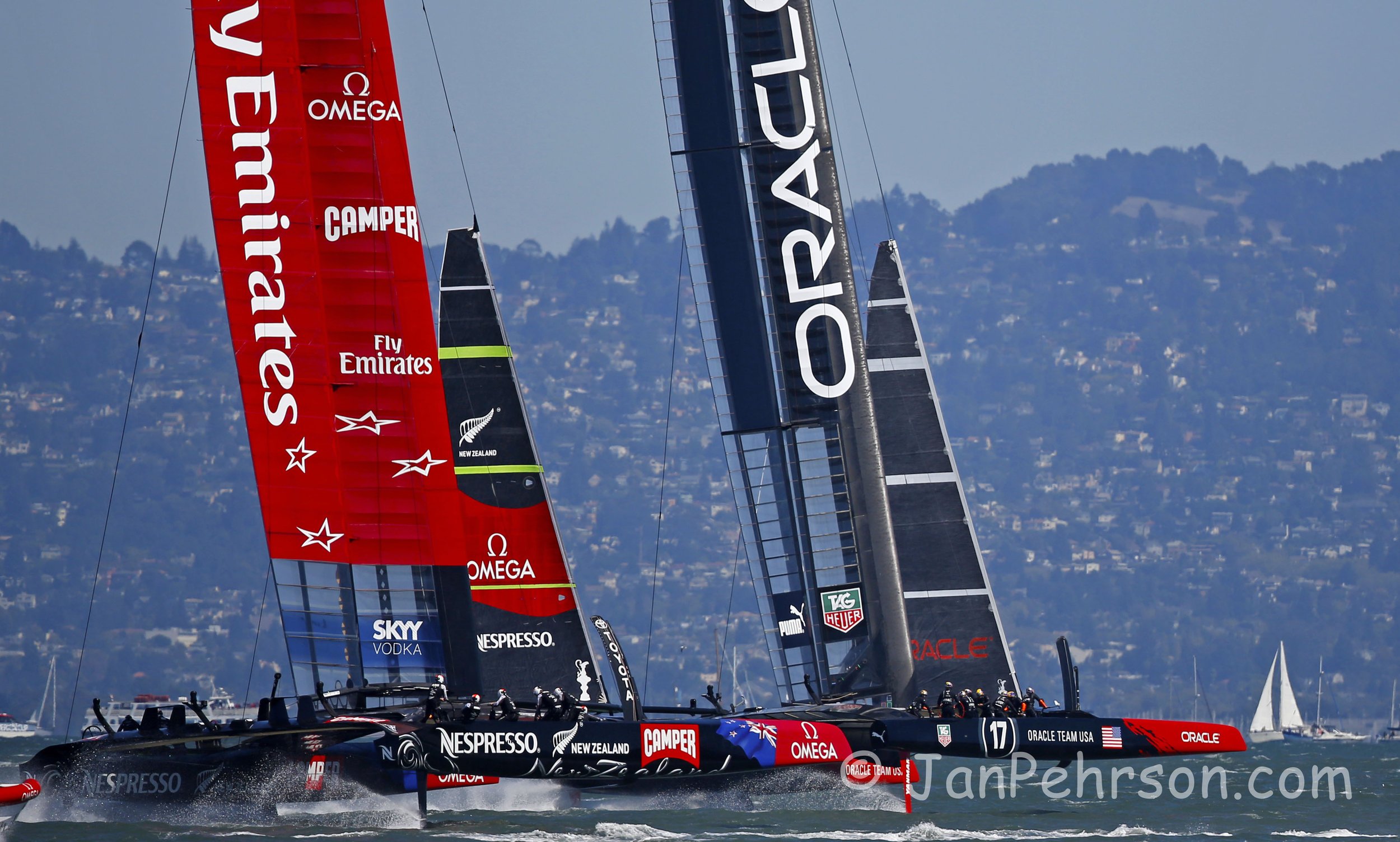 America's Cup Sept 15, 2013 San Francisco  Race 9. Team USA (Oracle) and Team New Zealand in close racing on the San Francisco Bay (0556)