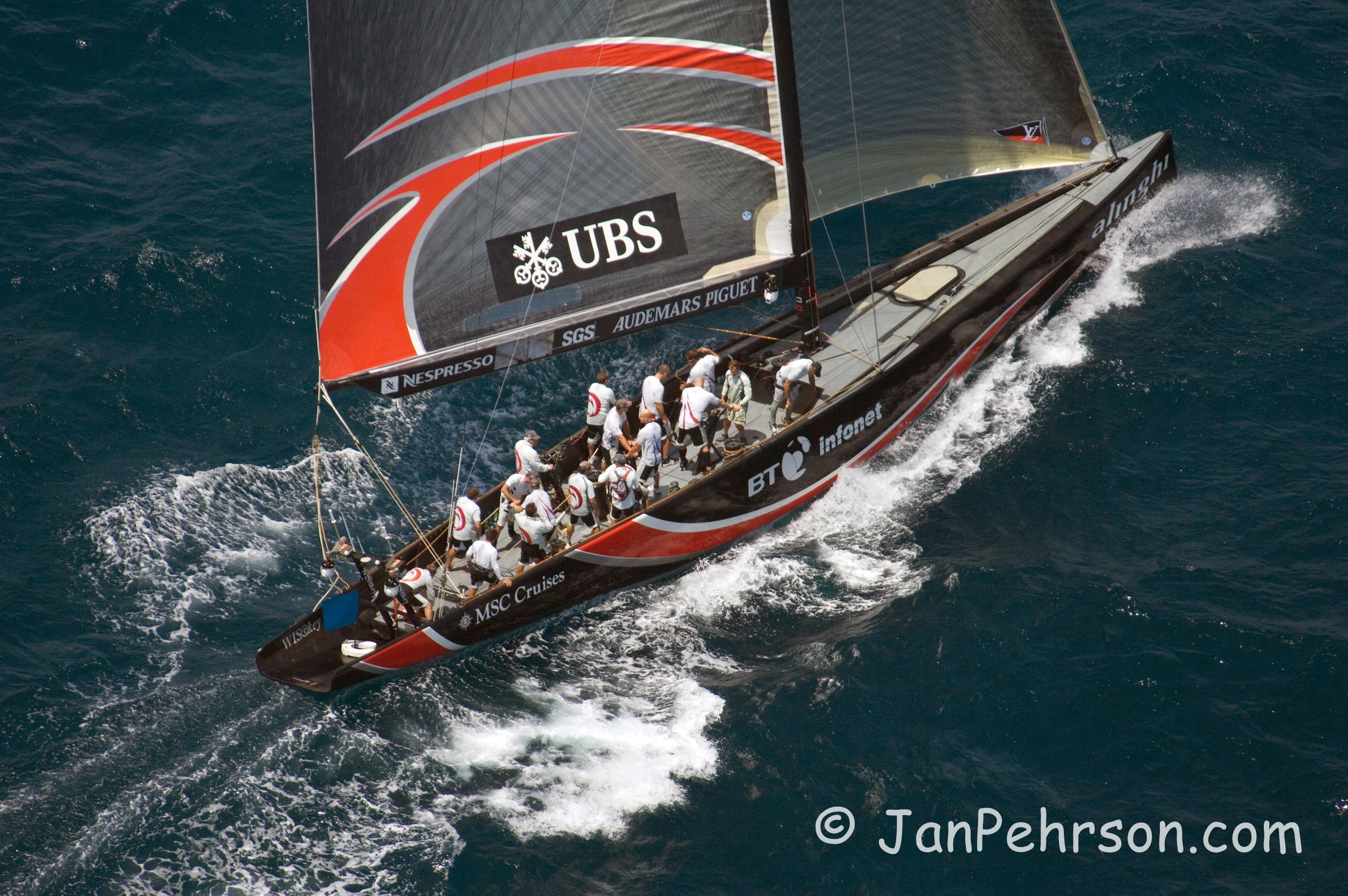 America's Cup Match - Final Race 2007, Alinghi wins over Emirates Team New Zealand by 1 second. The Yacht Alinghi (00023)