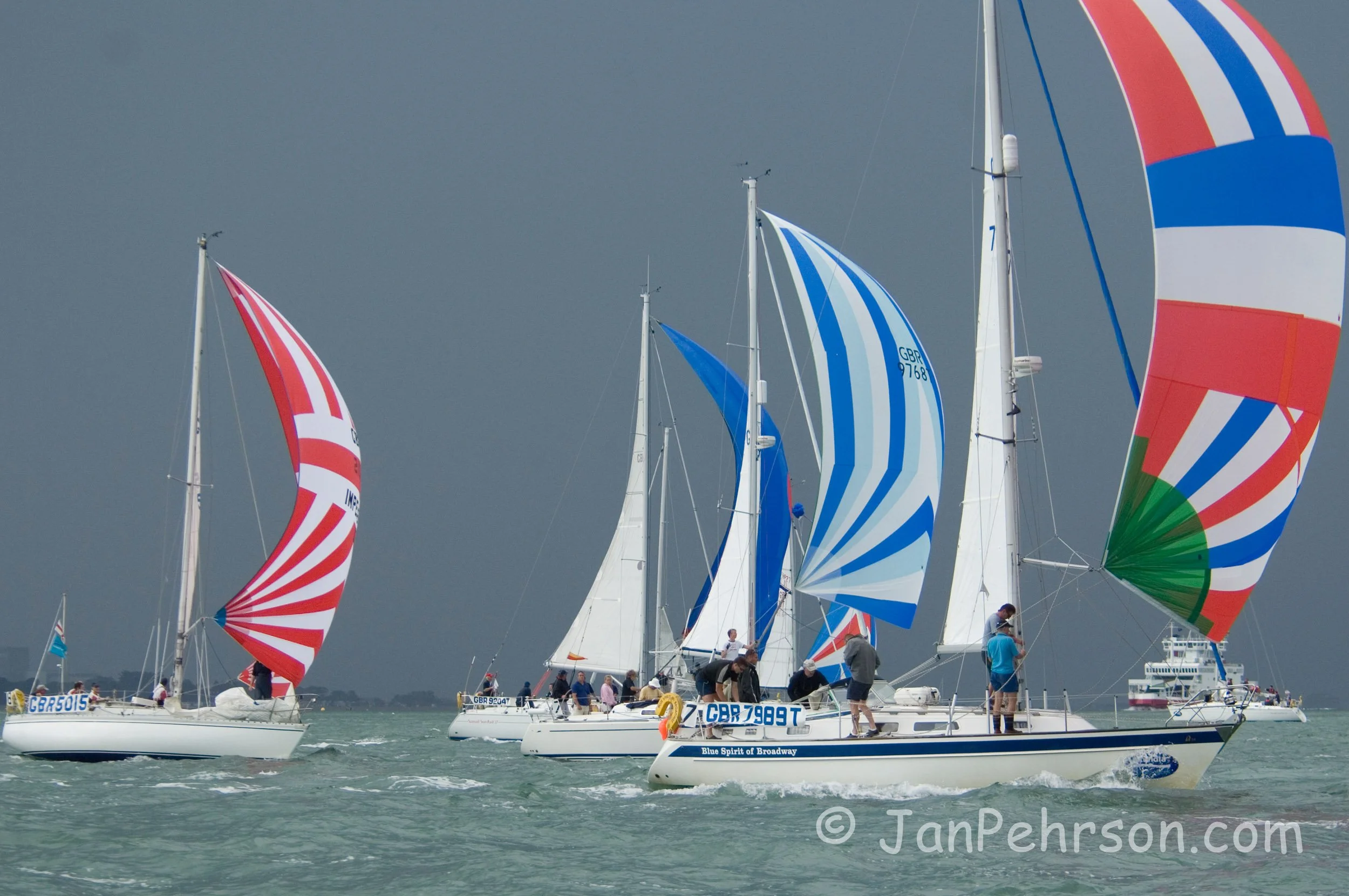 Skandia Cowes Week 2007:  UK: Isle of Wight, Cowes. Race Day 4 (02896)