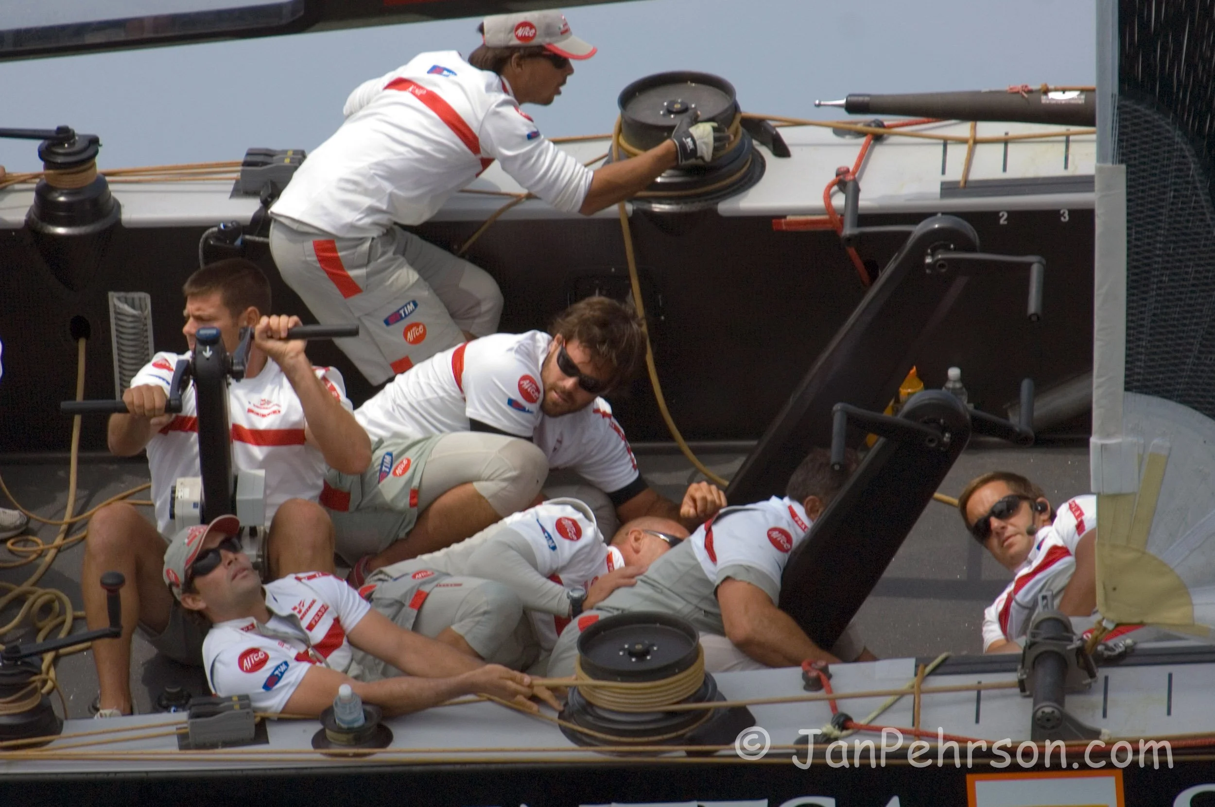 Louis Vuitton Finals - Luna Rossa Challenge  (04248)