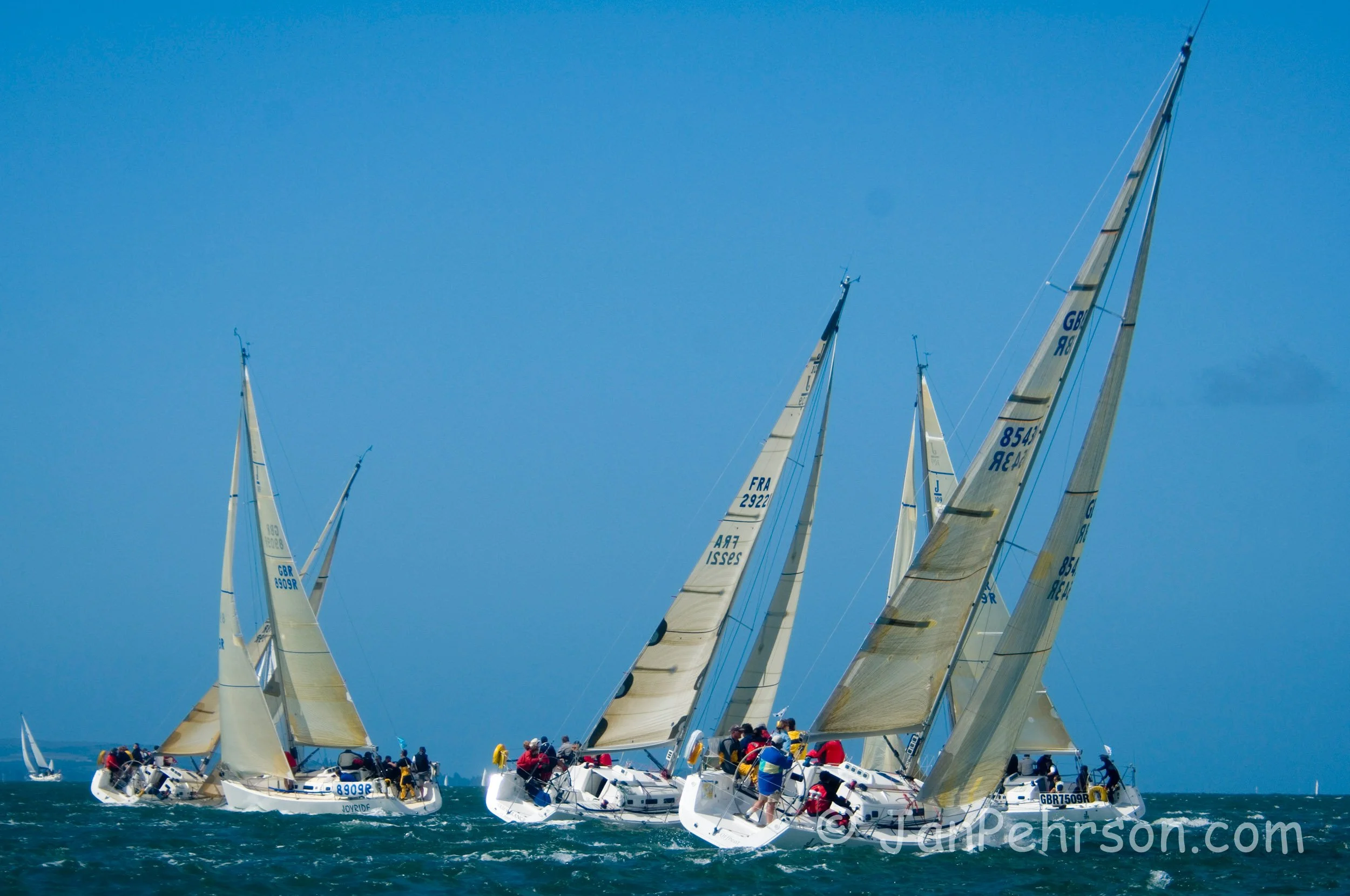 Cowes Race Week 2006 - J 109 Class (00788)
