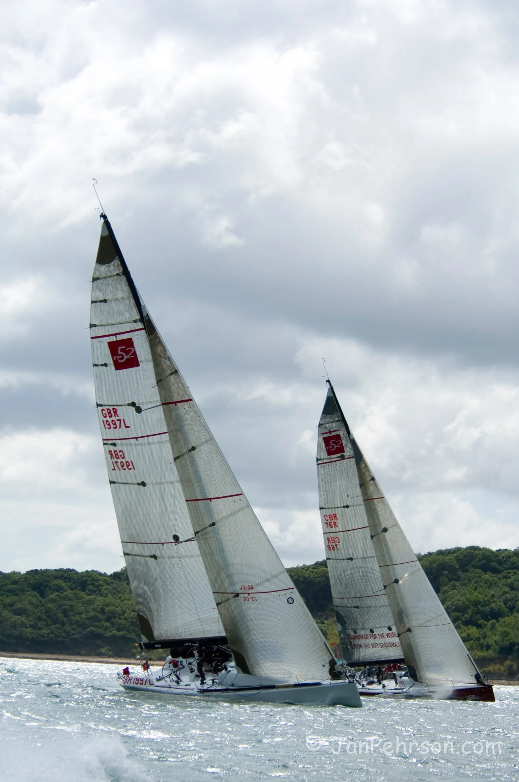 Cowes Race Week 2006 - TP52's Panthera and Red Class0 (02801)