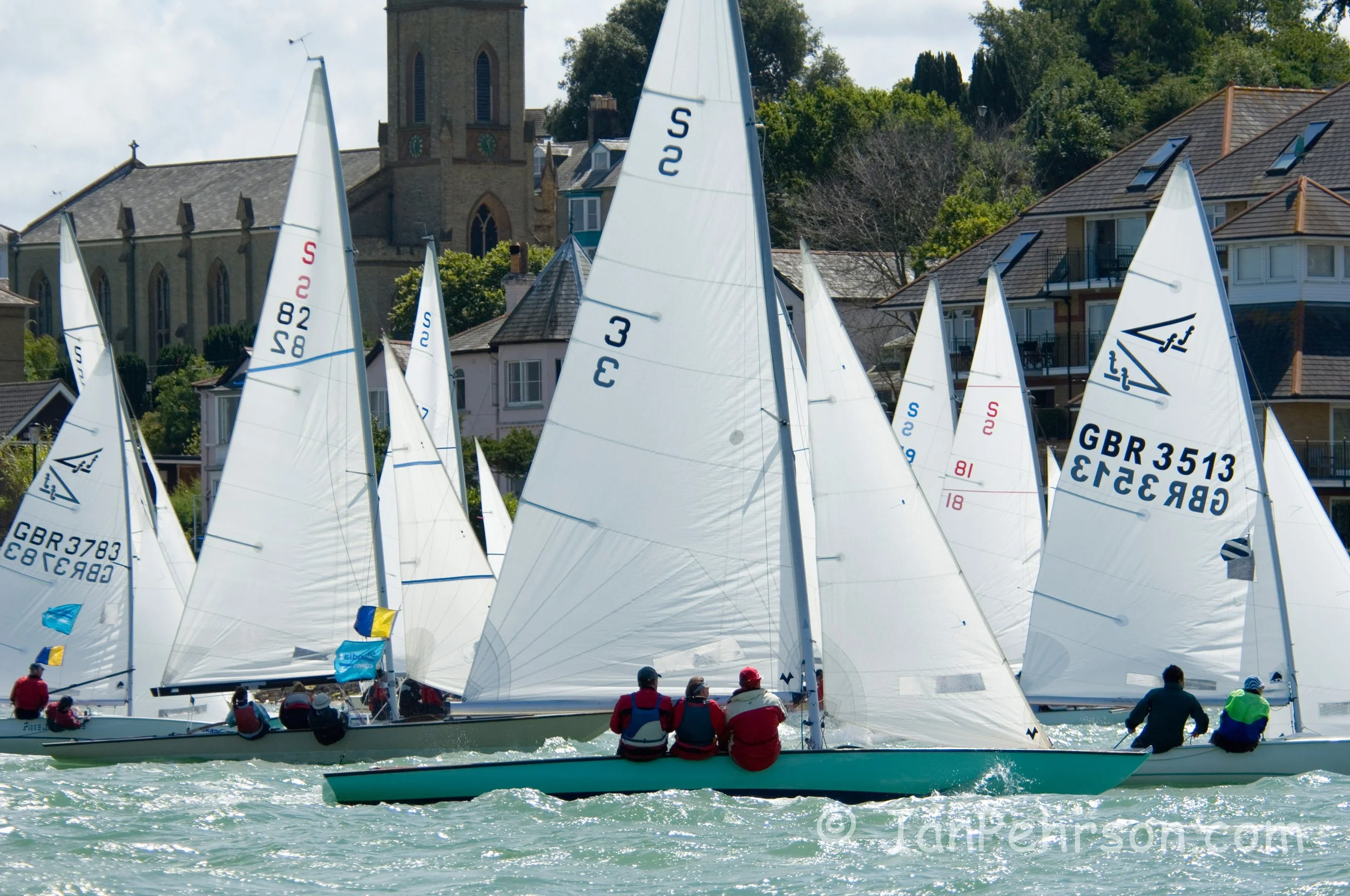 Cowes Race Week 2006 -  F15 and Swallow Classes (01148)