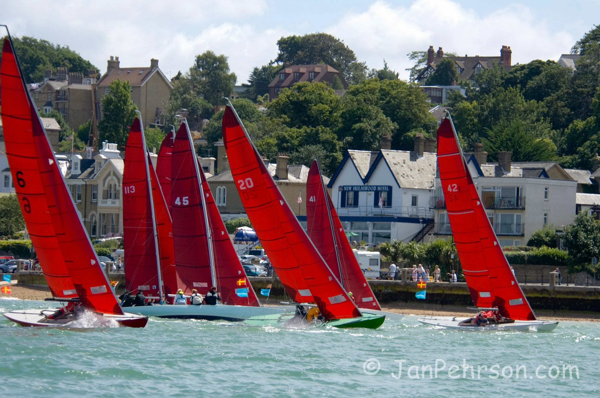 Cowes Race Week 2006 -  Redwing Class (01331)