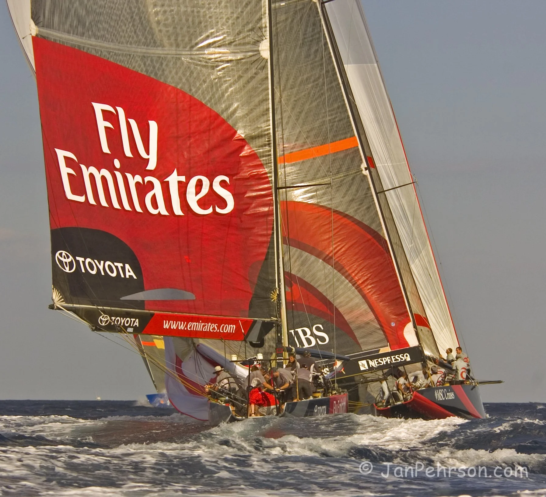 October 2004, Valencia, Spain, Americas Cup Racing, Starts and Fleet Races (1014_2_0044)