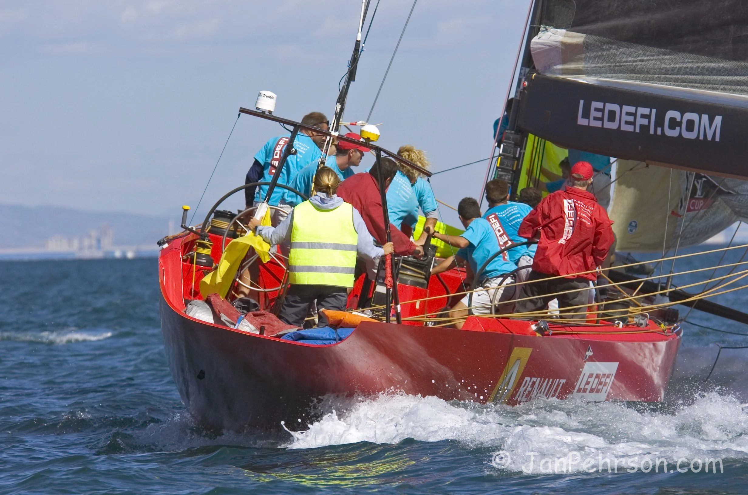 October 2004, Valencia, Spain, Americas Cup Racing, Yacht Le Defi (1011_2_0019)
