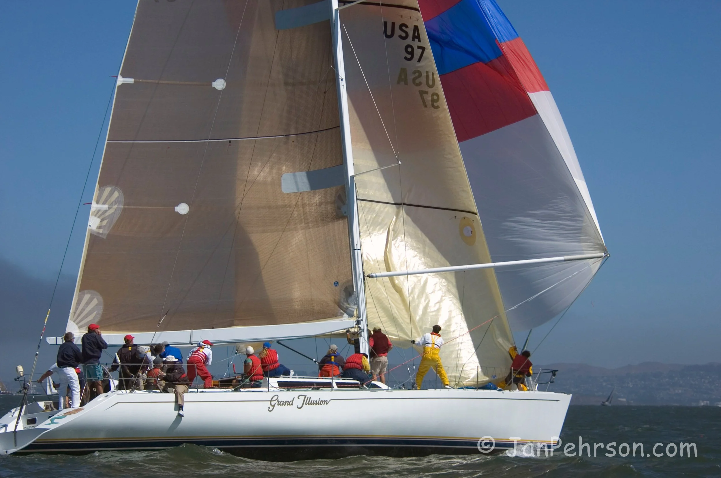 September 2004, San Francisco, CA, Big Boat Series, IRCA Racing, Grand Illusion (0917_1_0044_IRCA)